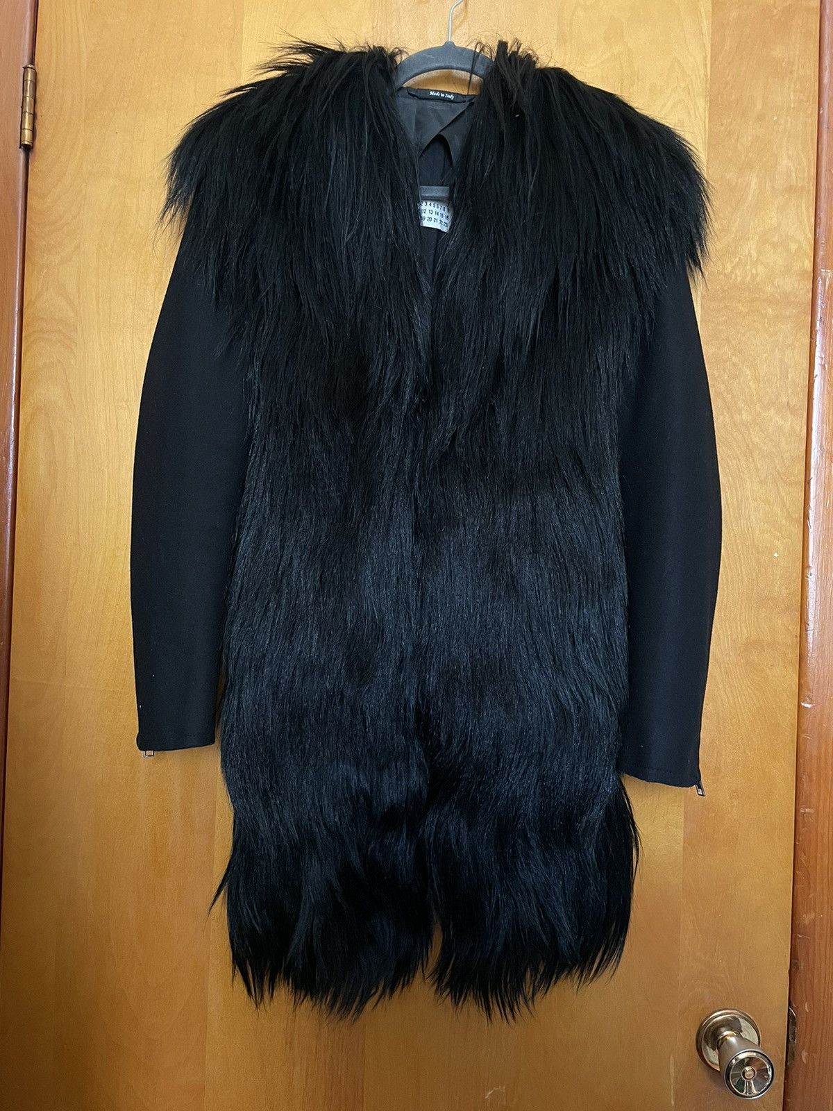 Maison Margiela Maison Margiela Pre-Fall 2011 Goat Hair and
