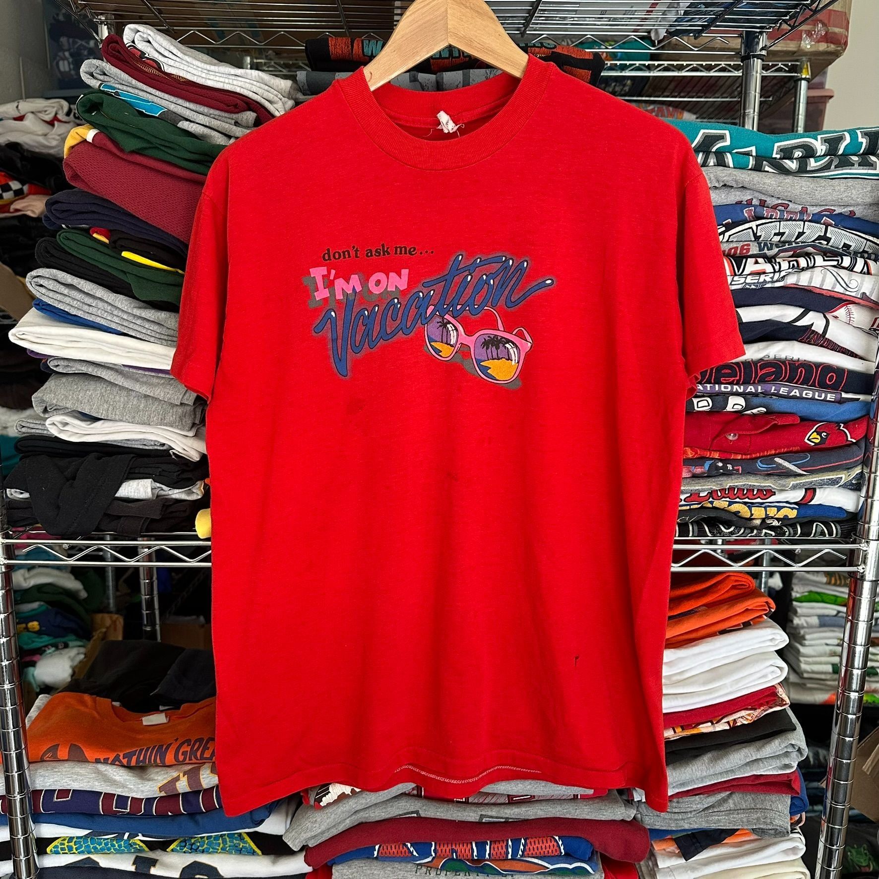 Vintage Vintage 80s Vacation Humor T-Shirt Single Stitch Red L Tropi Size US L / EU 52-54 / 3 - 1 Thumbnail