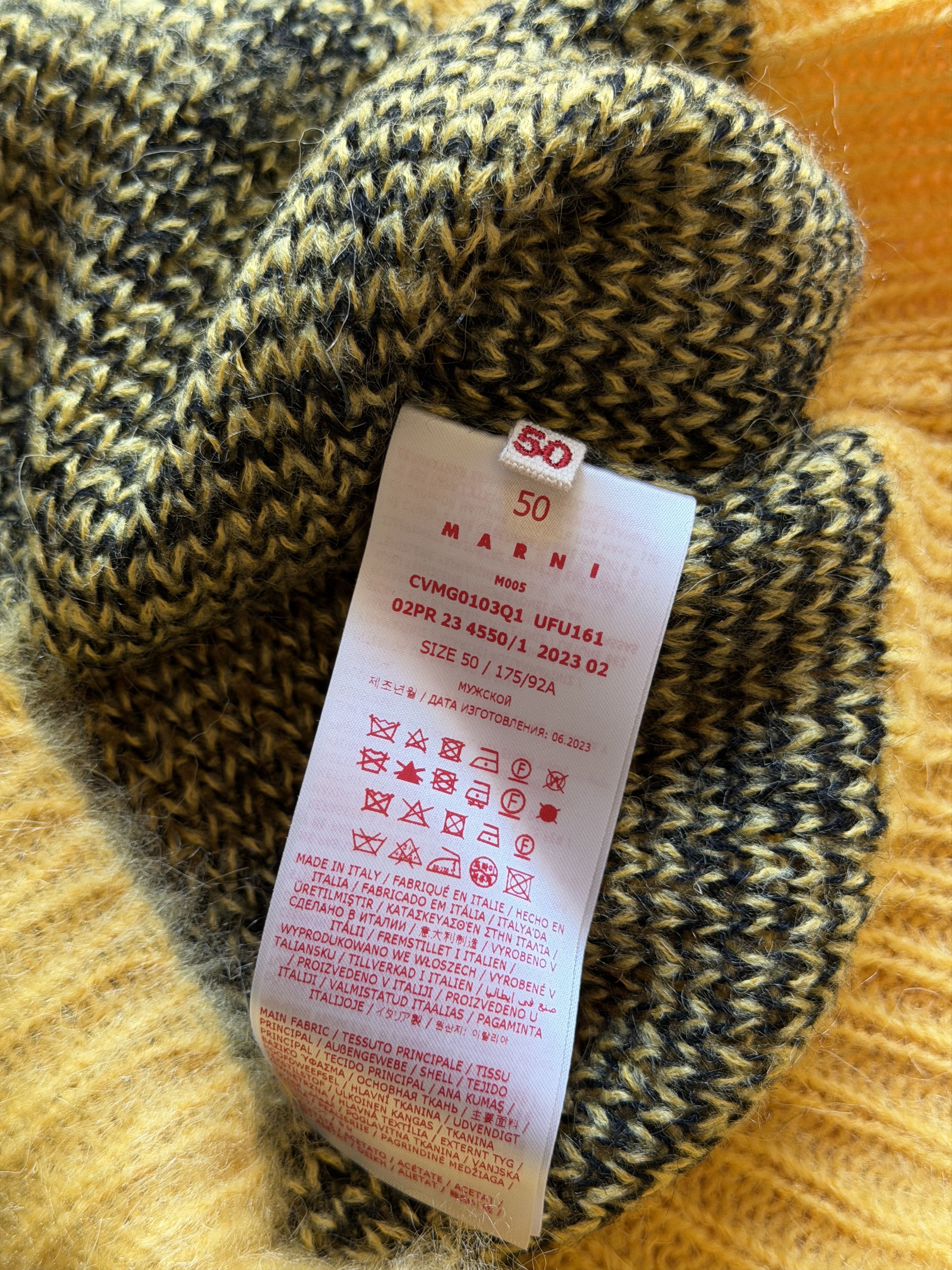 Marni Marni Brushed Check Mohair Sweater Vest in Yellow Size US M / EU 48-50 / 2 - 8 Thumbnail