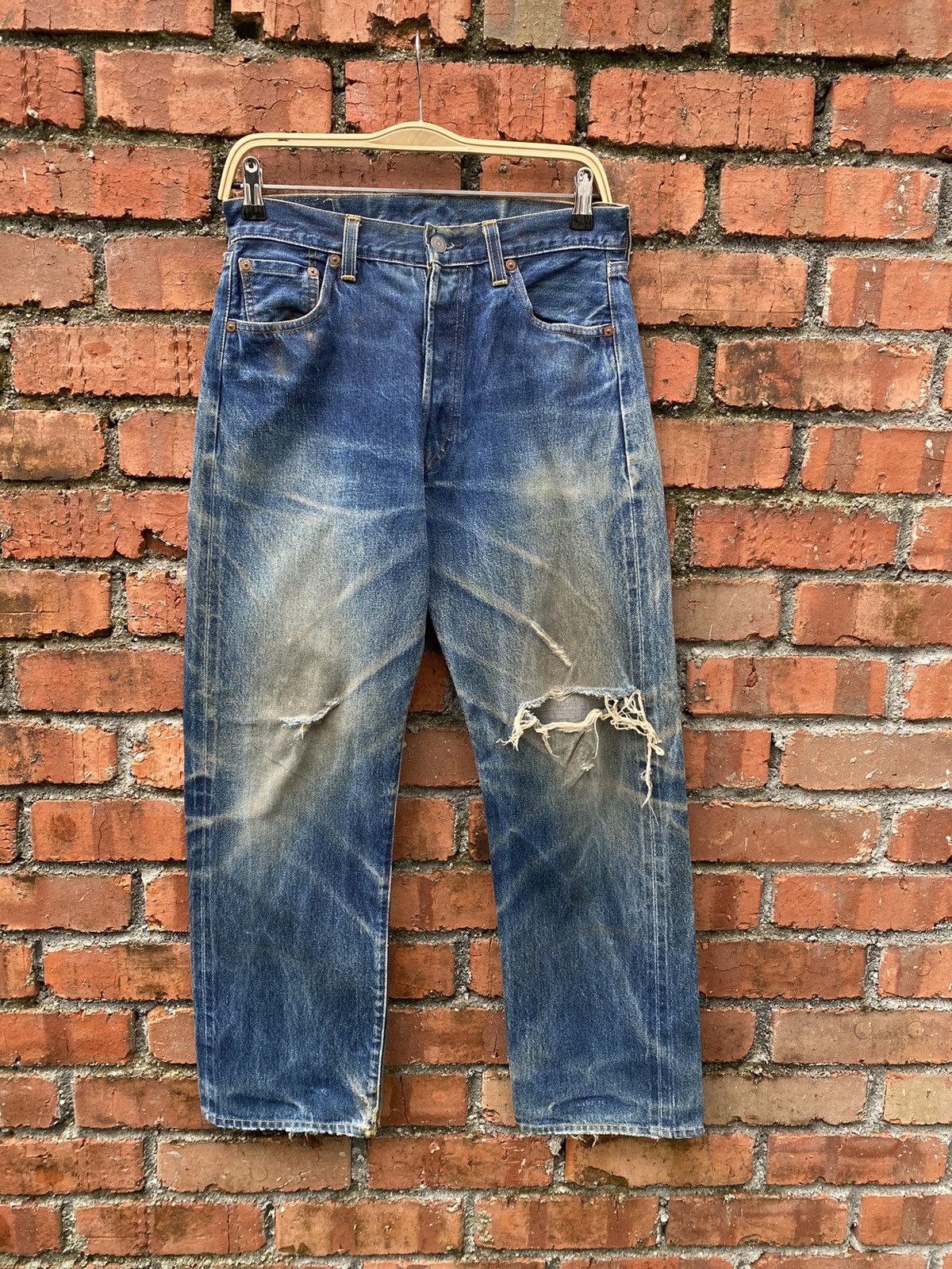 Levi's Vintage Clothing × Vintage W30x27 vintage levi's 501xx redline distressed made in USA Size US 30 / EU 46 - 1 Thumbnail