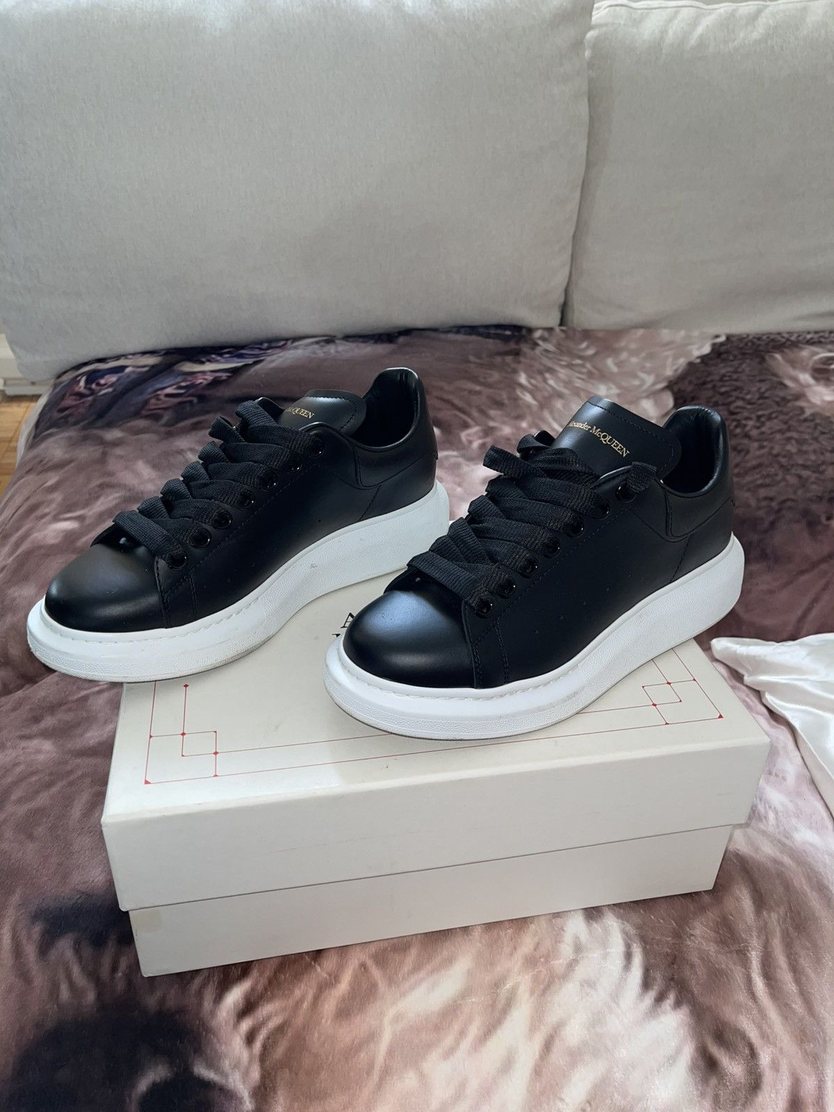 Alexander McQueen Black Alexander McQueen Sneakers Size US 9 / IT 39 - 2 Thumbnail