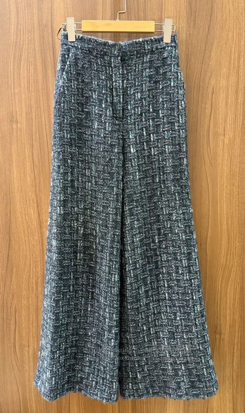 Chanel Chanel Tweed wide-leg trousers Size 25" / US 0 / IT 36 - 1 Thumbnail