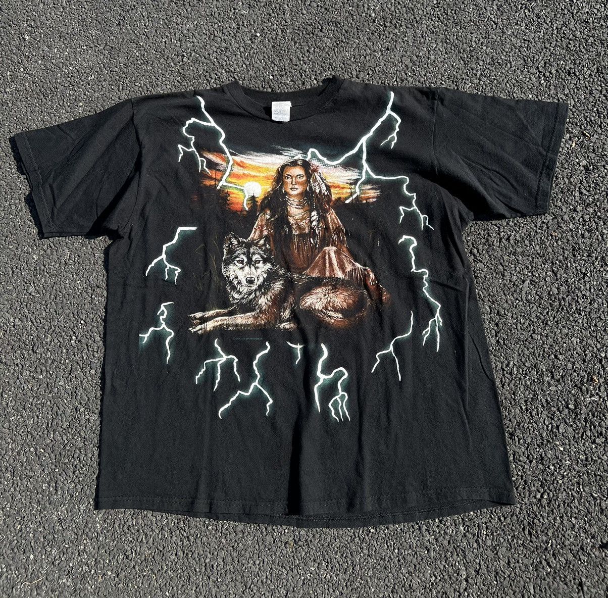 Vintage VTG AMERICAN THUNDER USA INDIAN WOLF T-SHIRT Size US XL / EU 56 / 4 - 1 Thumbnail