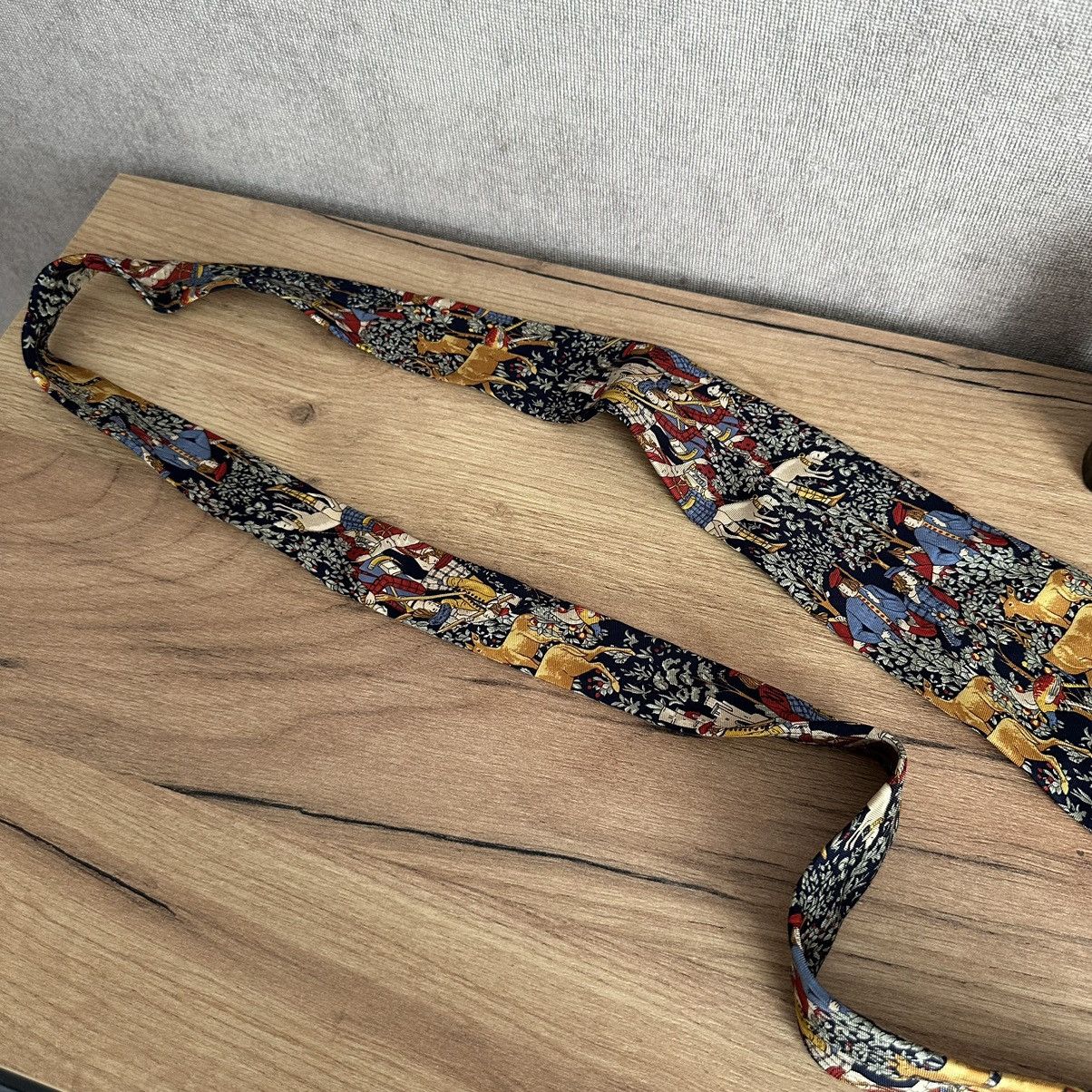 Designer Luxury Pringle Tie Silk Italy Old Money 00s Y2K Size ONE SIZE - 4 Thumbnail