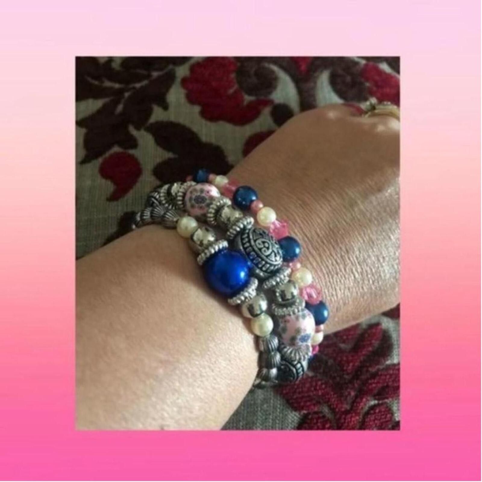 The Unbranded Brand Set of 3 Beaded Stretch Bracelets with Blue, Pink, and Pearl Size ONE SIZE - 1 Thumbnail