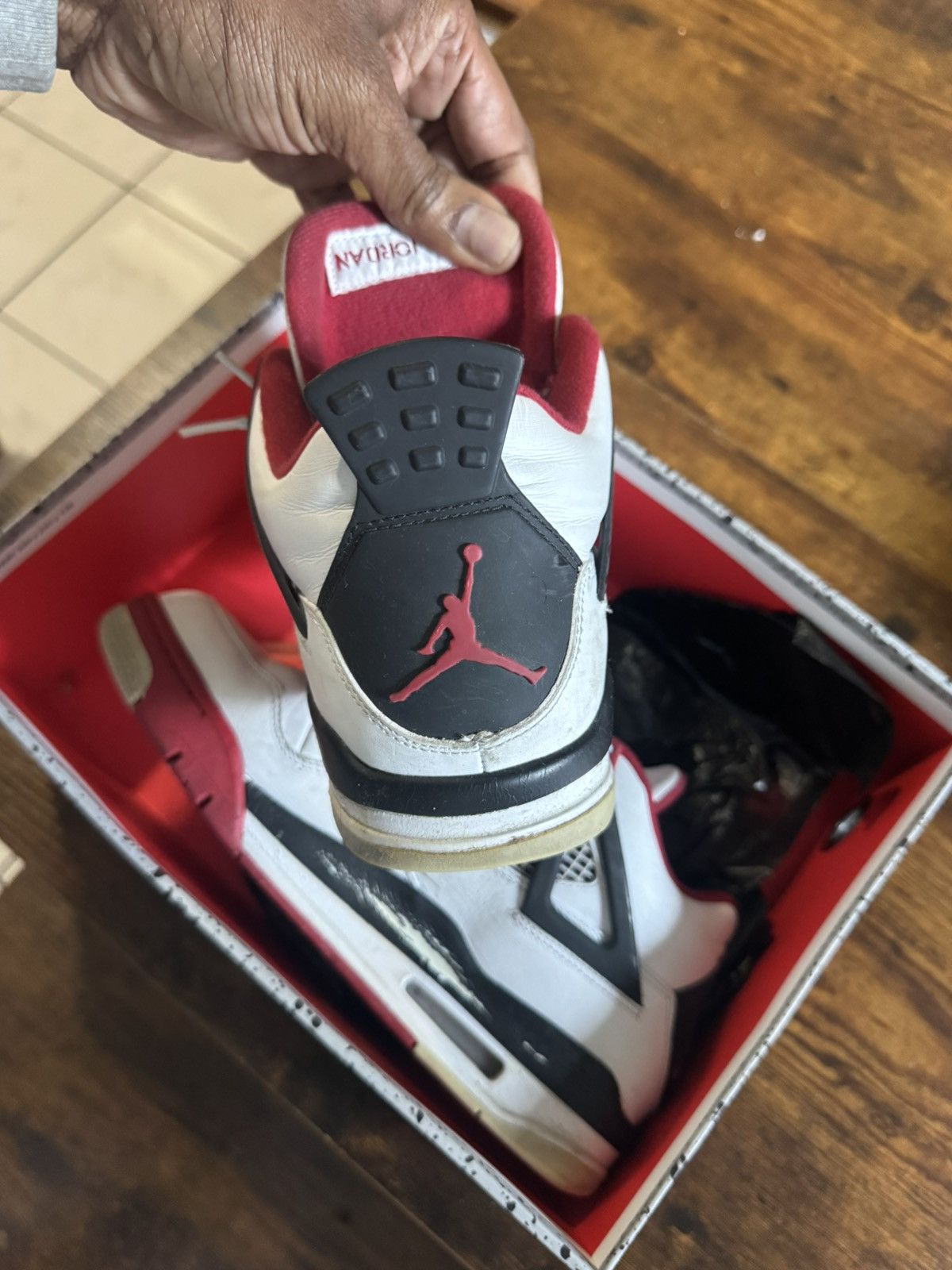 Jordan Brand Jordan 4 retro Size US 9.5 / EU 42-43 - 2 Thumbnail