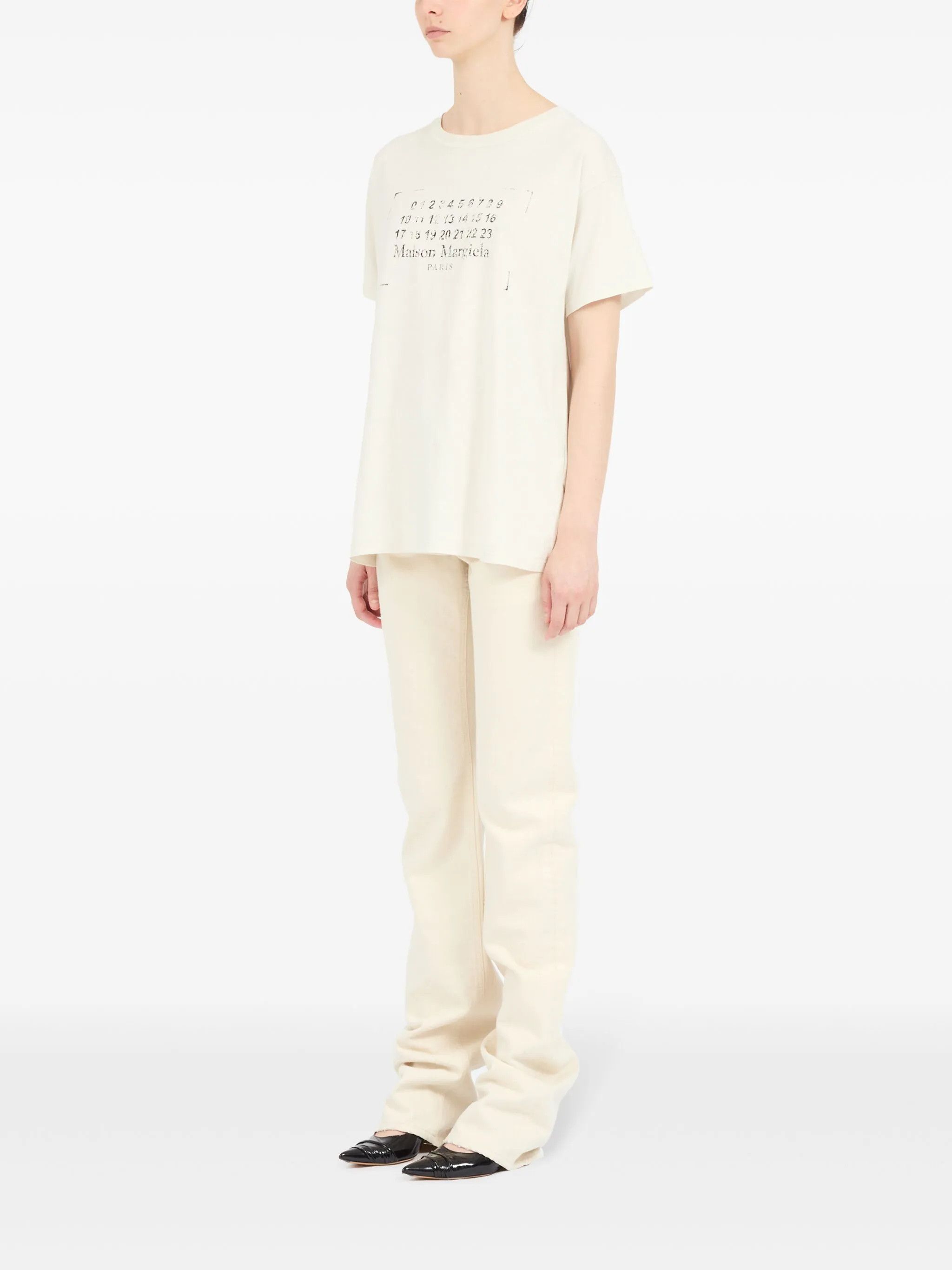 Maison Margiela oc11z0825 Logo-print Cotton T-Shirt in Butter Size M / US 6-8 / IT 42-44 - 7 Thumbnail