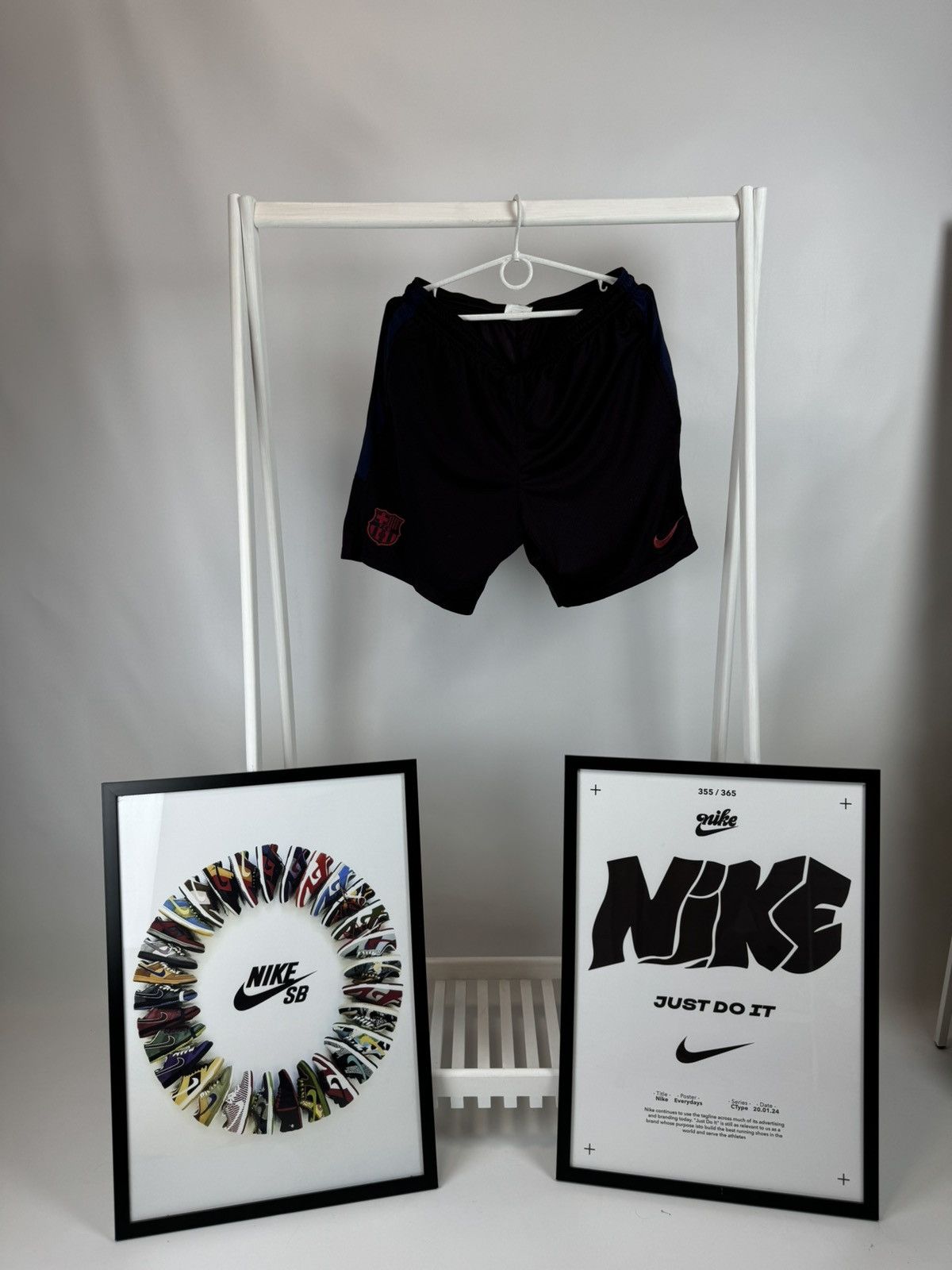 Nike Rare Nike X Barcelona Shorts Size US 34 / EU 50 - 1 Thumbnail