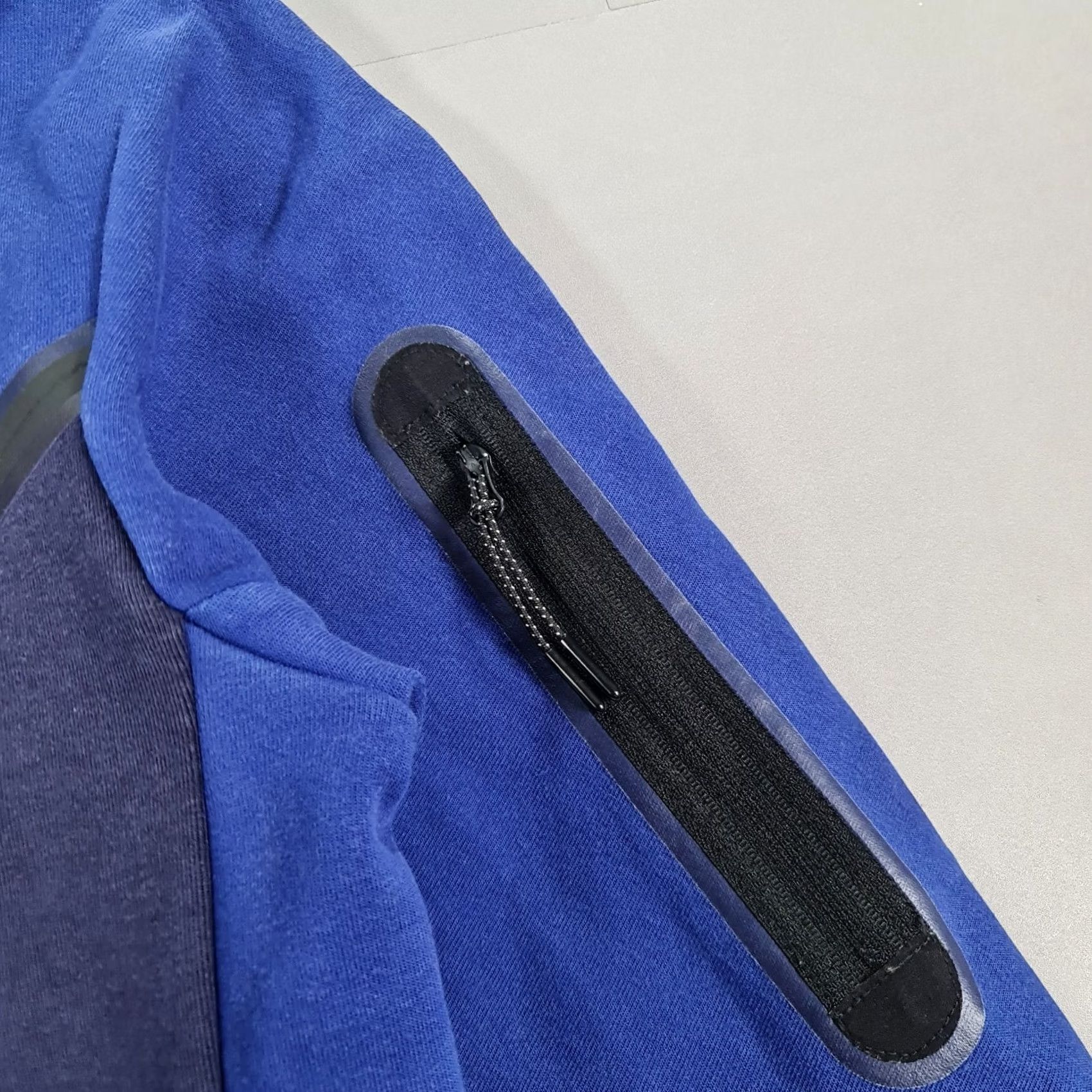 Nike Nike Mens Tracksuit Set Hoodie Jogger XS Royal Blue 2 Piece Sports Modern 455 DV0537 Mens Size US XS / EU 42 / 0 - 7 Thumbnail