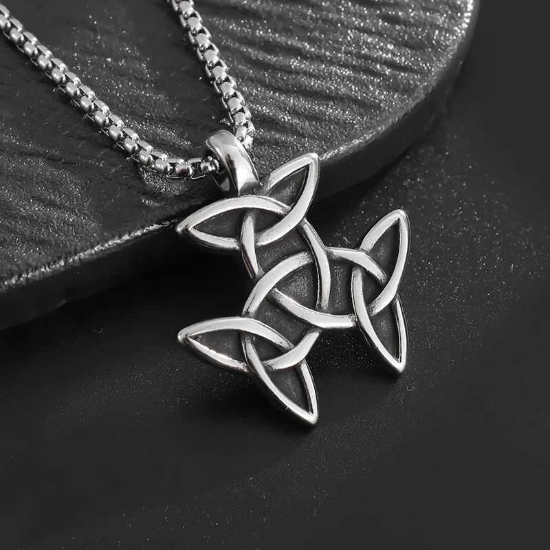 Jewelry × Vintage Trinity Celtic Knot Necklace Size ONE SIZE - 4 Thumbnail