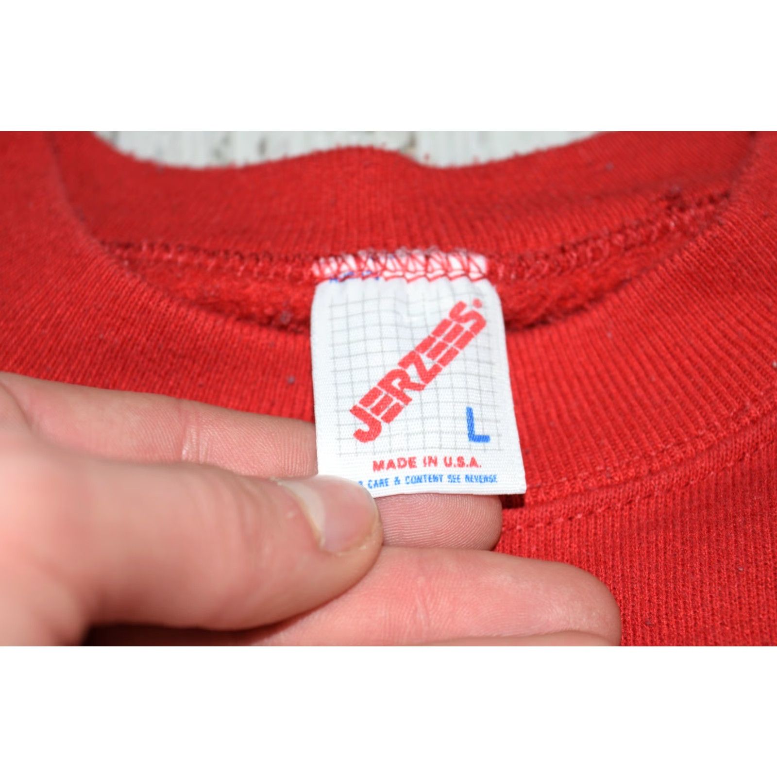 Jerzees VINTAGE 90S LUXOR LAX VEGAS CASINO PUFFY GOLD PRINT RED CREWNECK SWEATSHIRT L Size US L / EU 52-54 / 3 - 4 Thumbnail