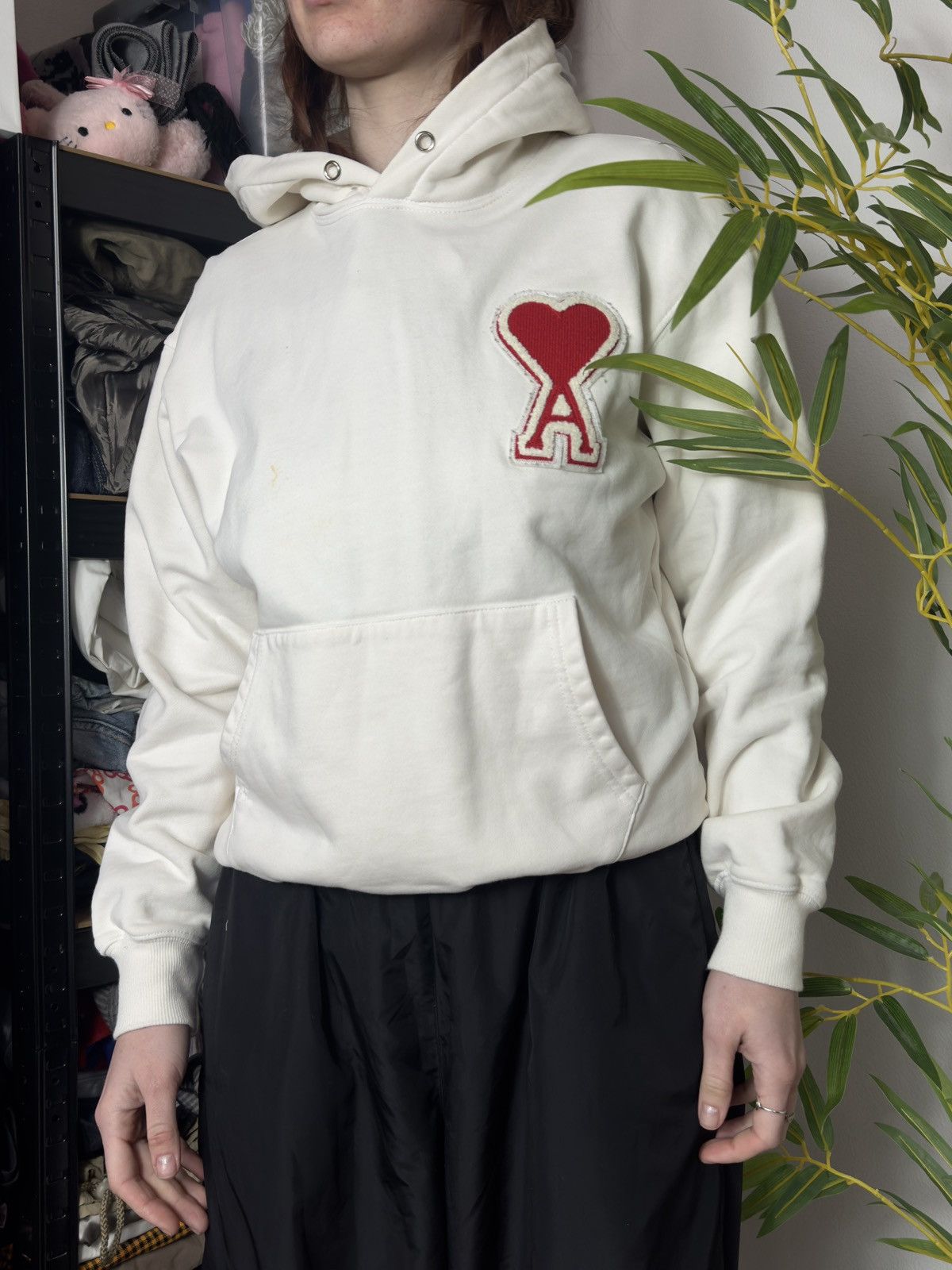 AMI × Vintage VINTAGE AMI PARIS EMBROIDERED LOGO HOODIE Size S / US 4 / IT 40 - 2 Thumbnail
