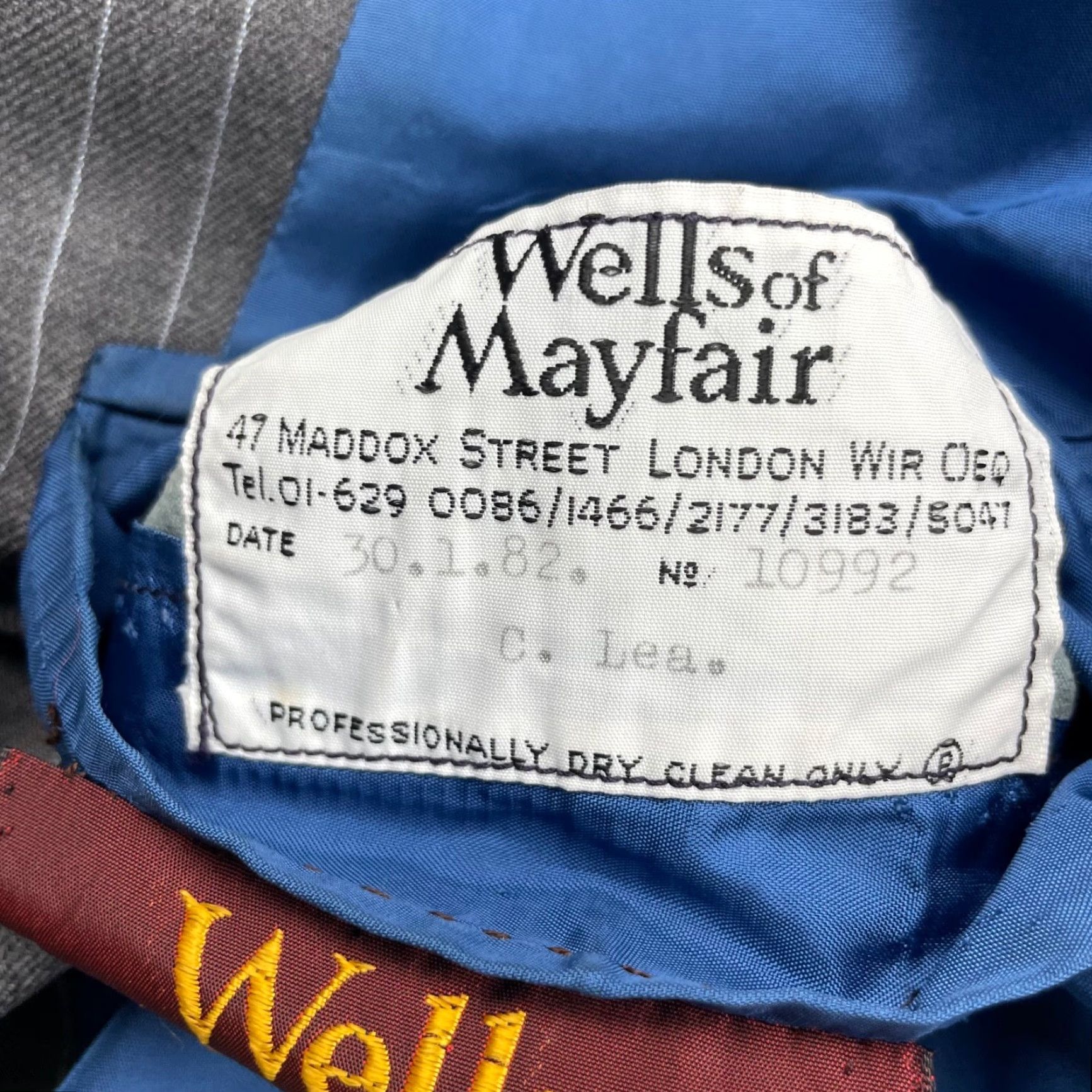 Vintage VTG Wells Of Mayfair Blazer Men 38S Wool 2-Button Gray/Blue Stripe Jacket Coat Striped Notch Lapel Short Vintage Regular Mens Size 38R - 6 Thumbnail
