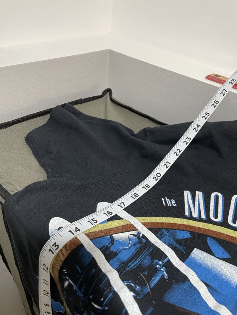 Vintage Vintage Moody Blues Live in Concert 1986 Band T-Shirt Size US M / EU 48-50 / 2 - 9 Thumbnail