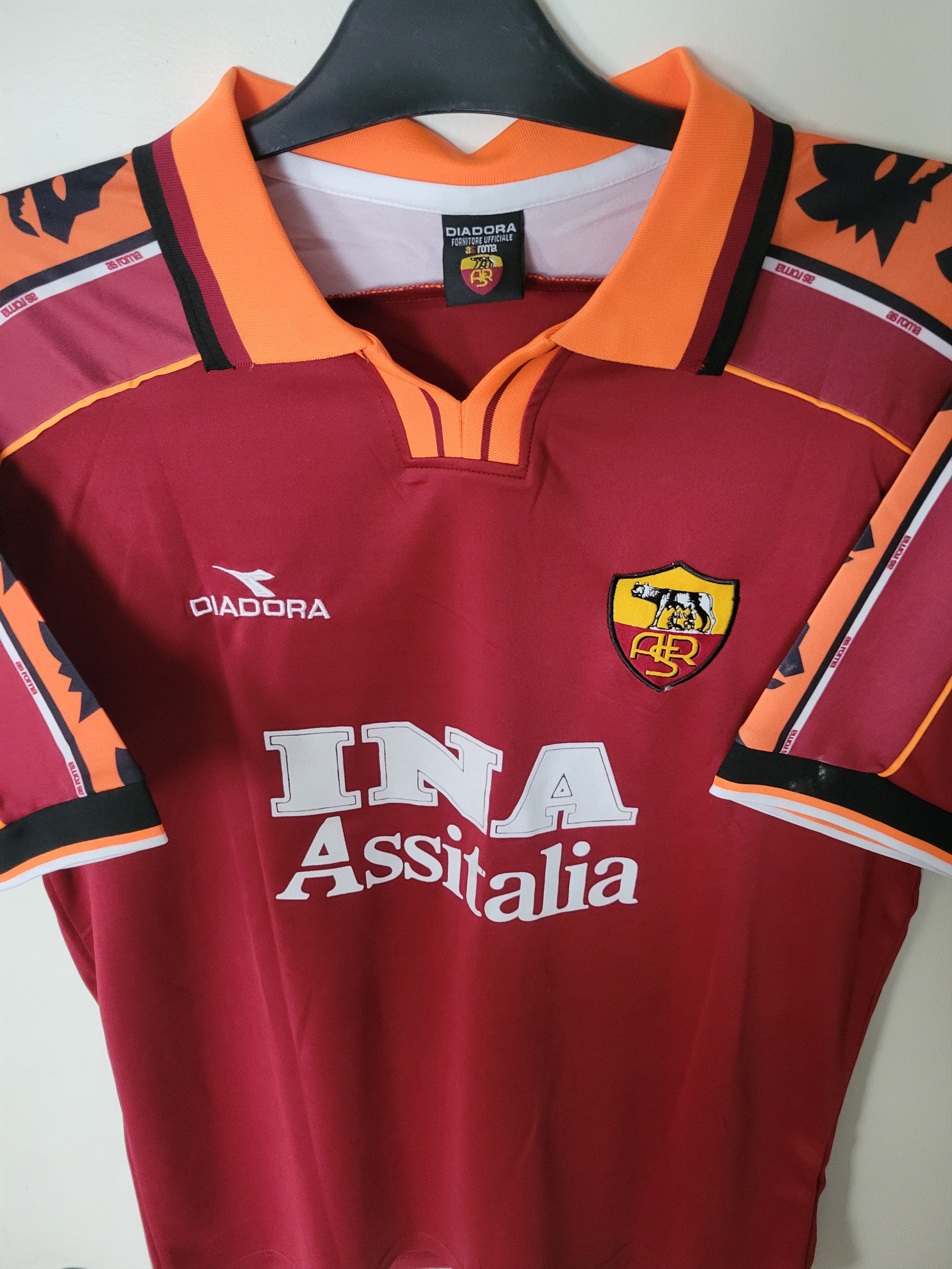 Other AS Roma 1998-1999 Totti 10 Vintage Retro Football Jersey Size US L / EU 52-54 / 3 - 5 Thumbnail