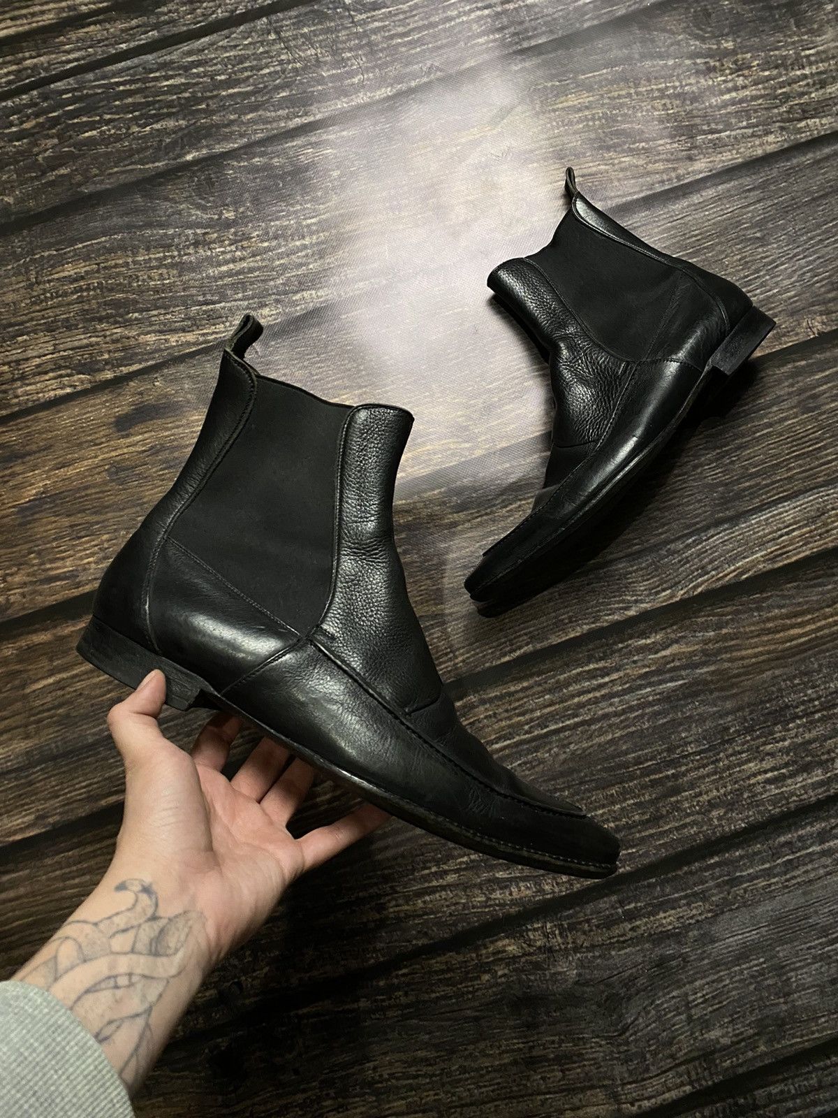 image of Avant Garde x Dolce Gabbana Vintage Leather Chelsea Shoes in Black, Men's (Size 9)