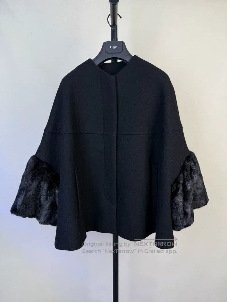 Dries Van Noten Dries Van Noten Wool Cape Coat Size US S / EU 44-46 / 1 - 3 Thumbnail