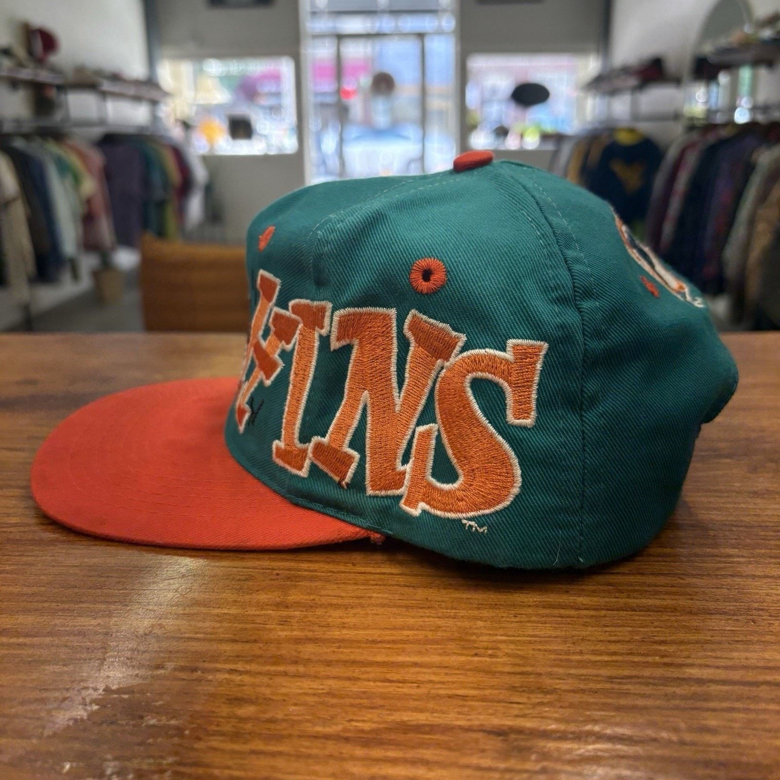 Logo 7 Vintage NFL Miami Dolphins X Taz Looney Toons Snap Back Hat Size ONE SIZE - 3 Thumbnail