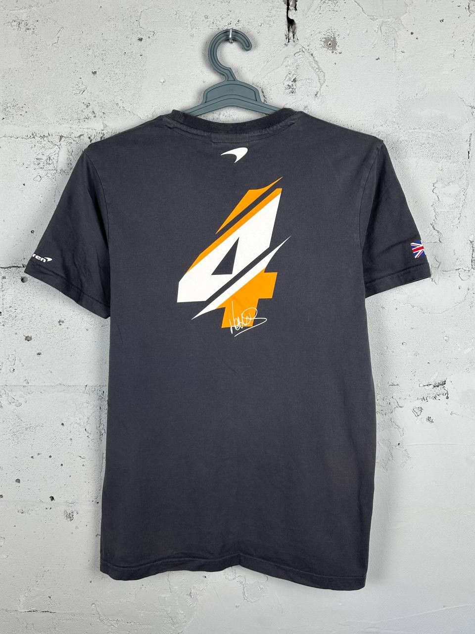 Formula 1 × Vintage Official McLaren F1 Lando Norris Racing Jersey Size US M / EU 48-50 / 2 - 8 Thumbnail