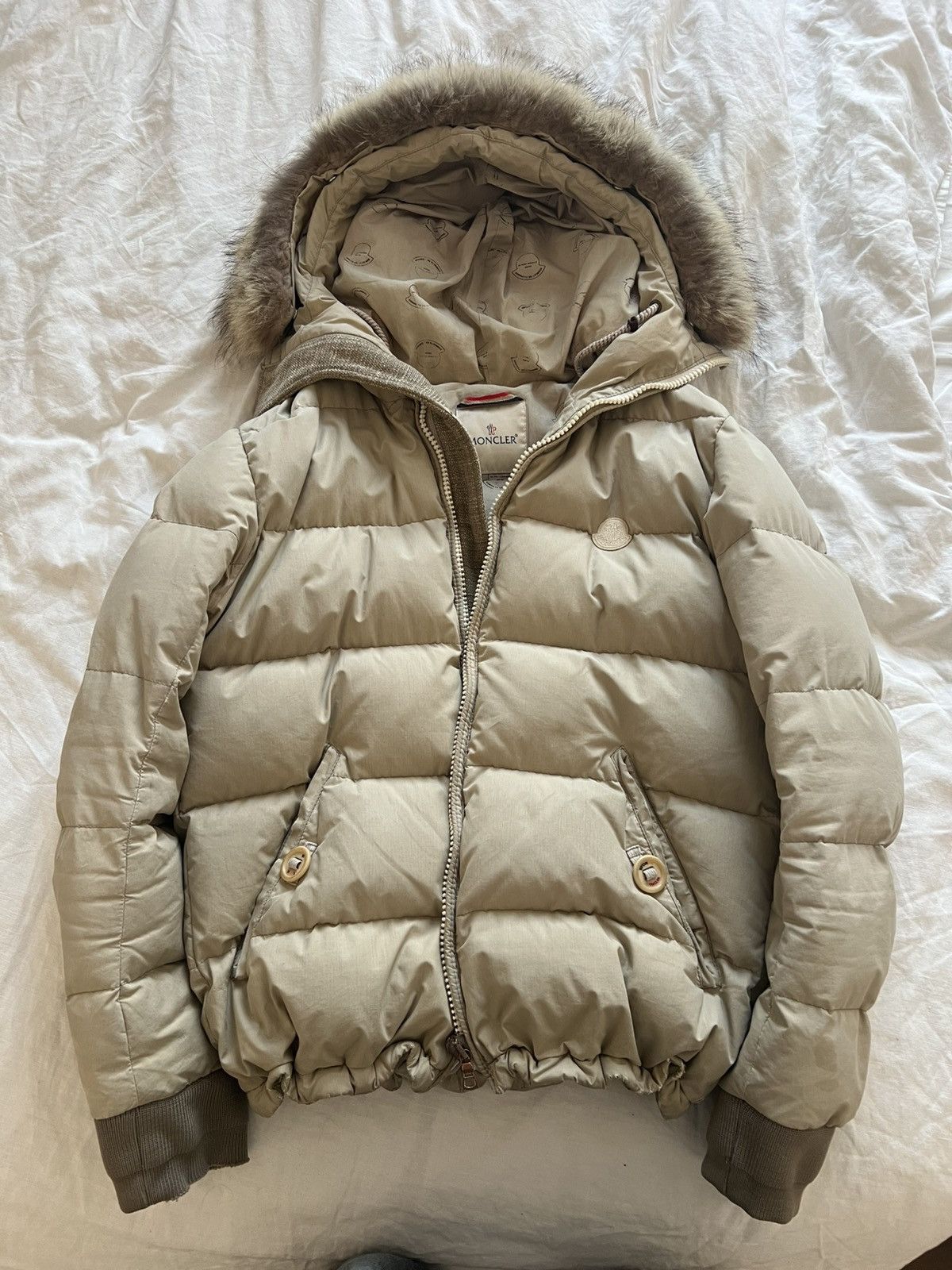 Moncler × Visvim *Grail* VISVIM x MONCLER AW11 FUR HOOD DOWN PUFFER JACKET Size US S / EU 44-46 / 1 - 1 Thumbnail