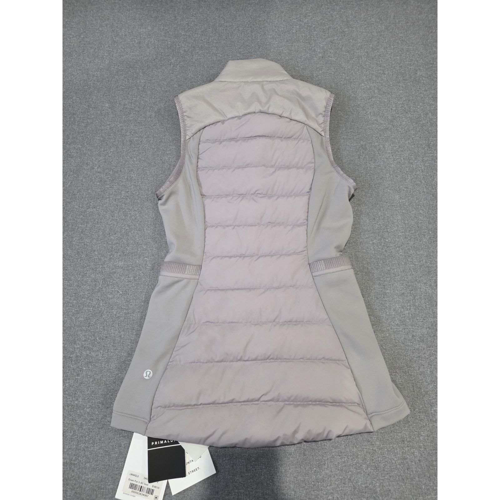 Lululemon New with tags! Lululemon Gray puffer down vest women sz 2 Size XS / US 0-2 / IT 36-38 - 8 Thumbnail