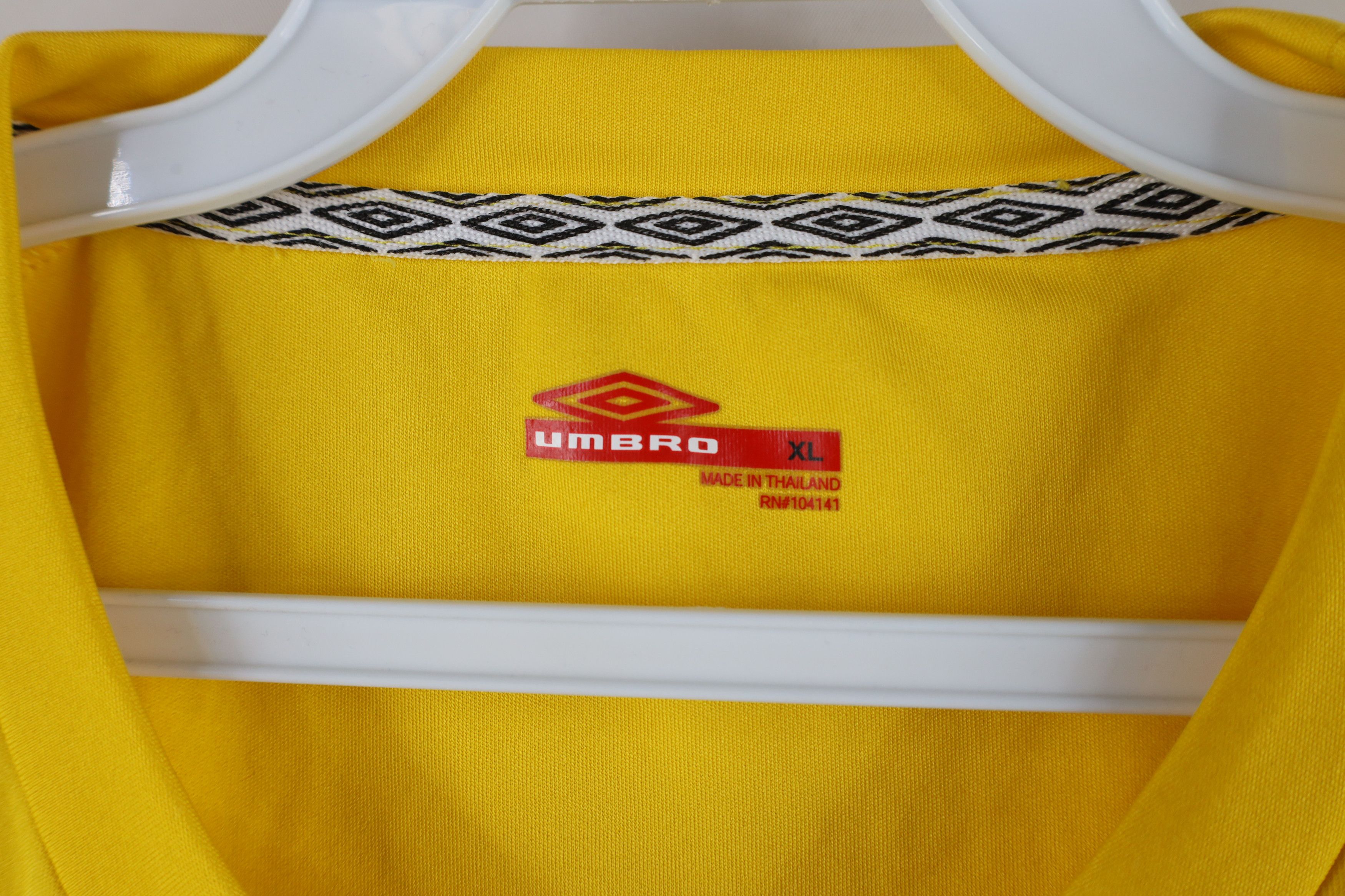 Umbro × Vintage Vintage Umbro World Cup Brasil Soccer Football Jersey Yellow Size US XL / EU 56 / 4 - 10 Thumbnail