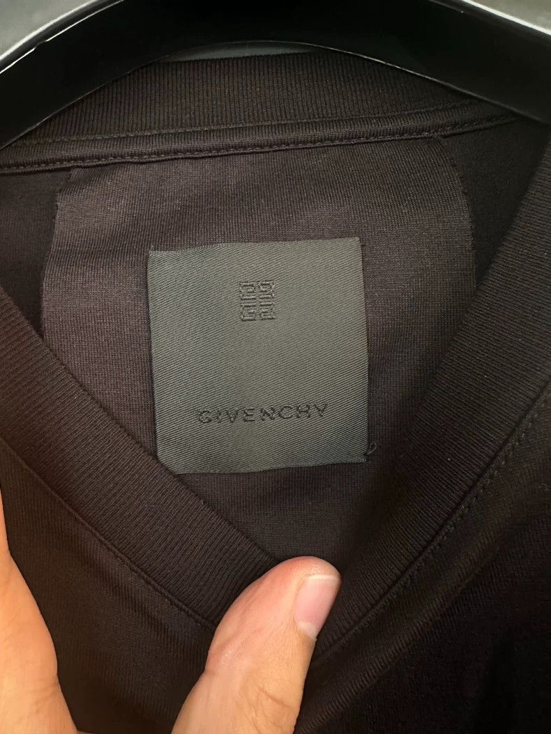 Givenchy Givenchy Givenchy Logo Black Short Sleeve TShirt -2507 Size US M / EU 48-50 / 2 - 3 Thumbnail