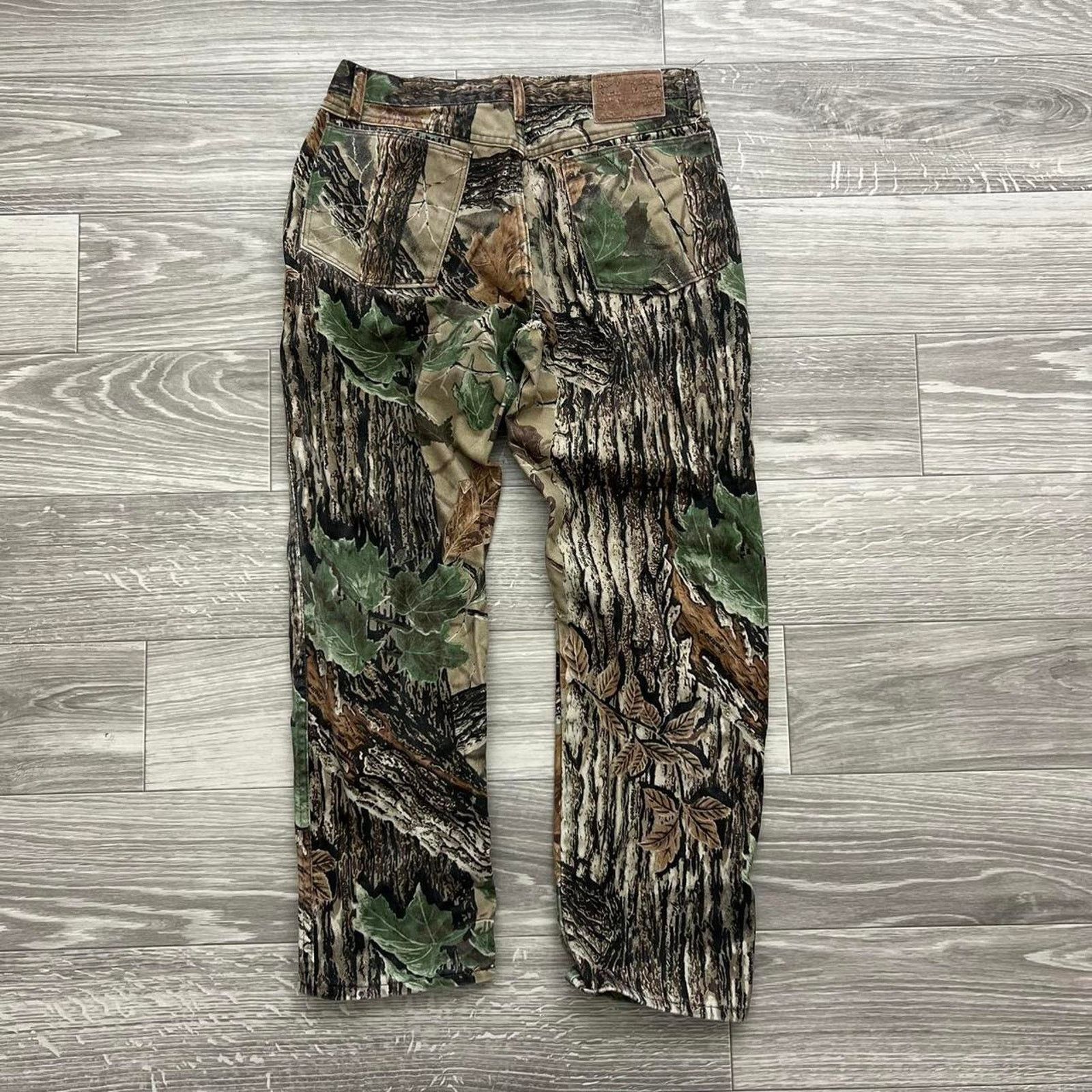 Wrangler Vintage y2k wrangler camouflage pants camo outdoors camping Size US 30 / EU 46 - 1 Thumbnail