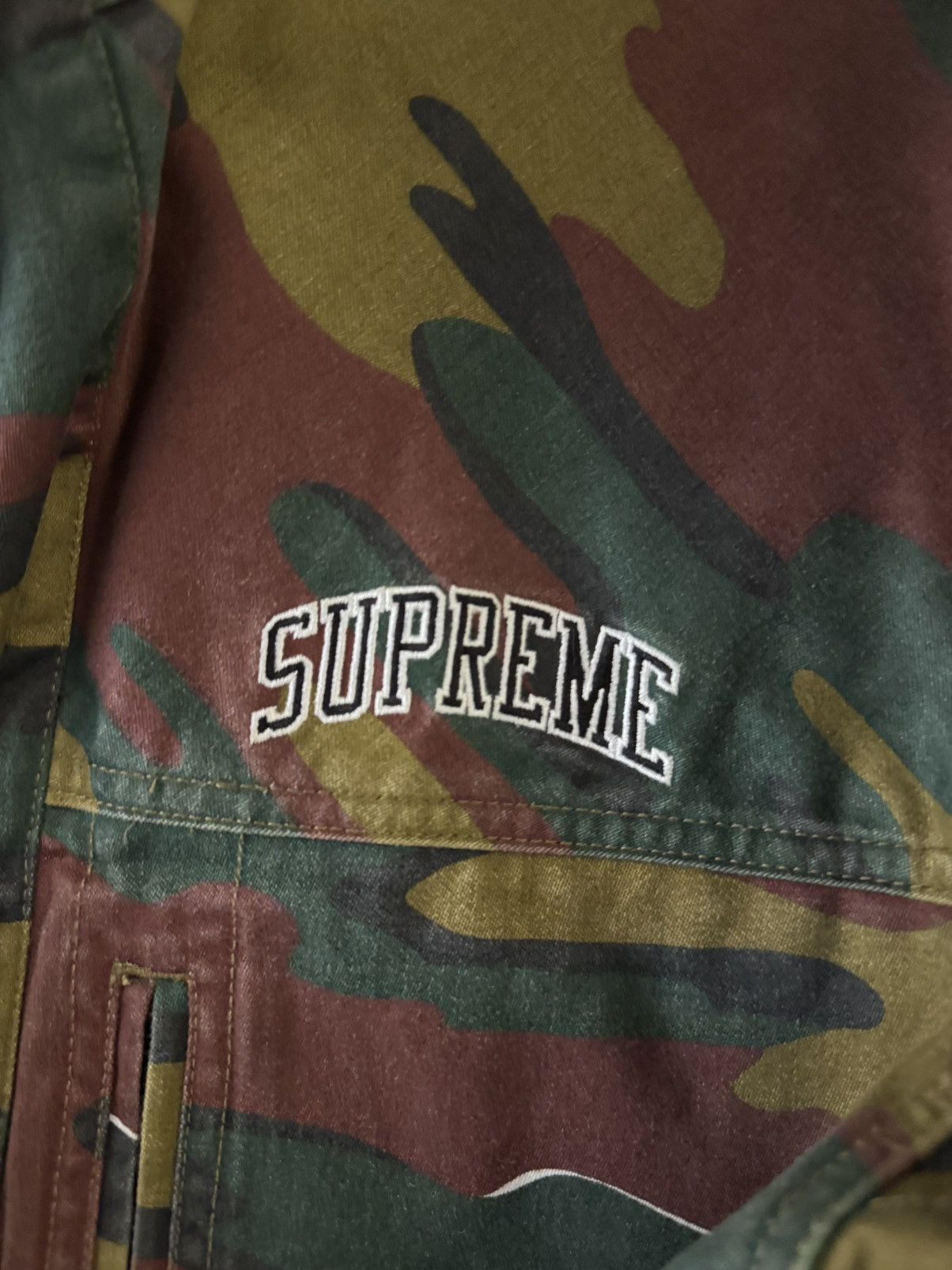 Supreme Supreme woodland camo field jacket - Size Medium Like New Size US M / EU 48-50 / 2 - 3 Thumbnail