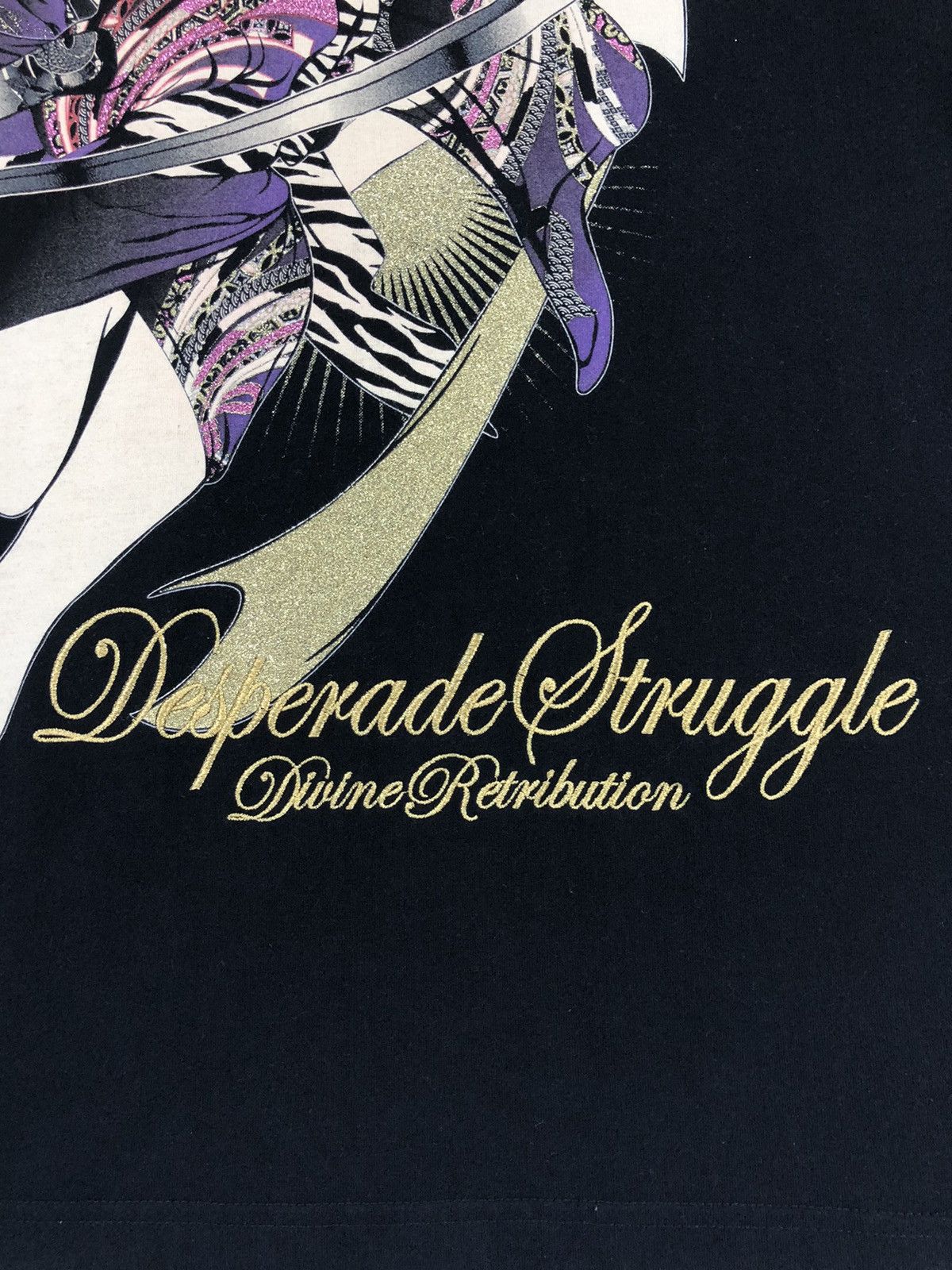 Japanese Brand Divine Retribution Desperade Struggle Big Print Tshirt Size US XXL / EU 58 / 5 - 18 Thumbnail