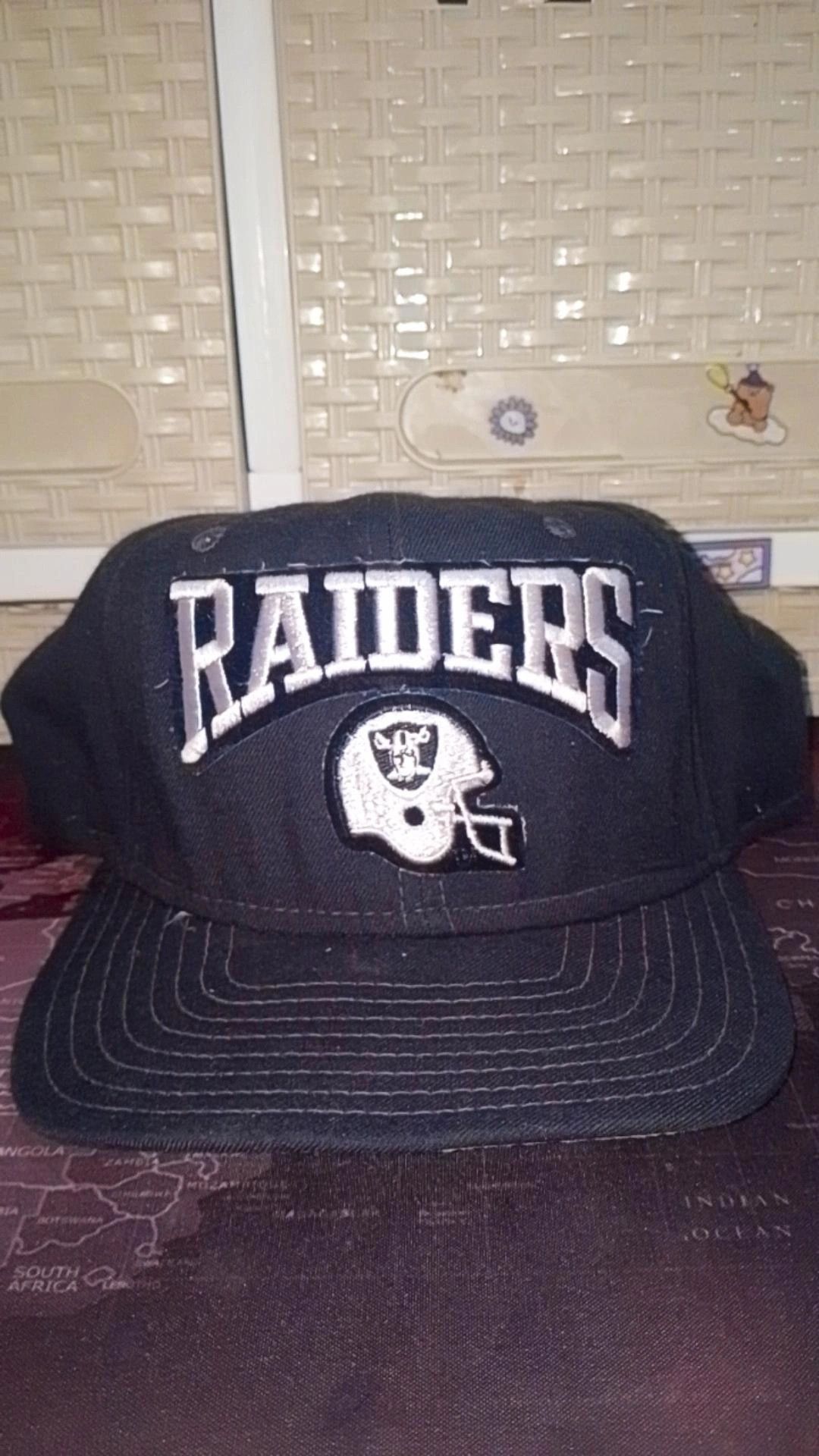image of Vintage Raiders By New Era Promodel in Black, Men's
