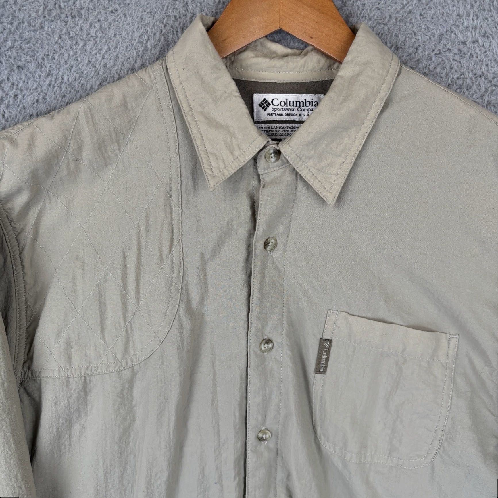 Vintage VINTAGE Columbia Shooting Shirt Mens Large Beige Nylon Lined Hunting Shoulder Patch Button-Up Collection: Hunting, Outdoor Size US L / EU 52-54 / 3 - 2 Thumbnail