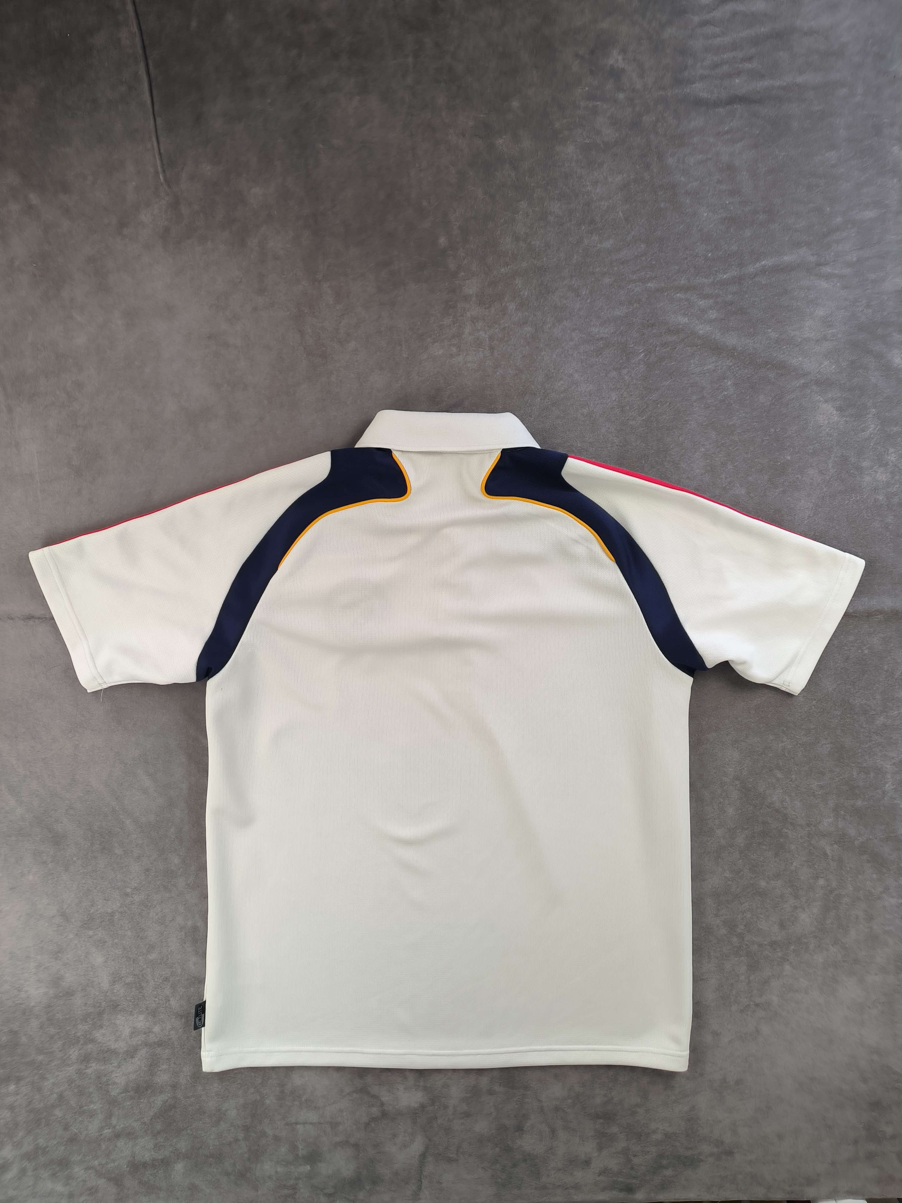 Adidas Romania 2007-08 Adidas football traveller tee shirt size L Size US L / EU 52-54 / 3 - 2 Thumbnail
