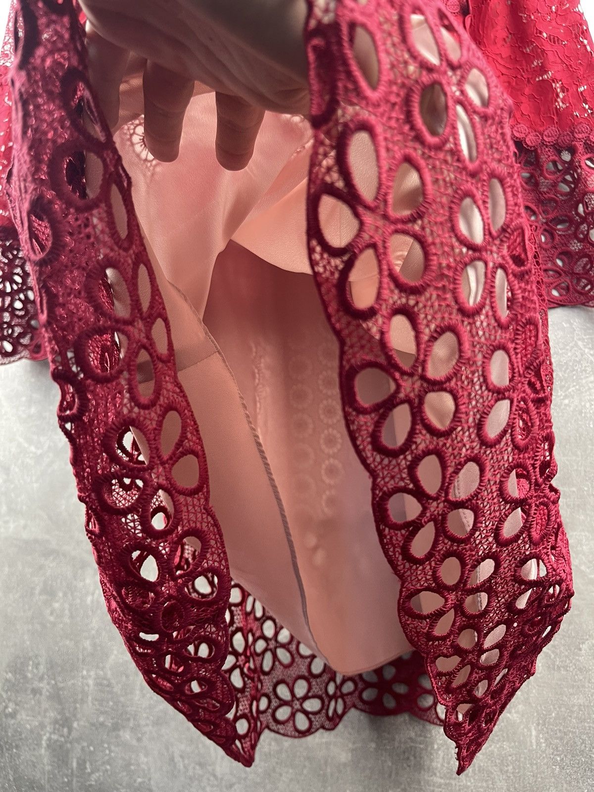 Love Moschino × Moschino Moschino Boutique Knitted Red Flowers Mesh Pullover Dress Size M / US 6-8 / IT 42-44 - 10 Thumbnail