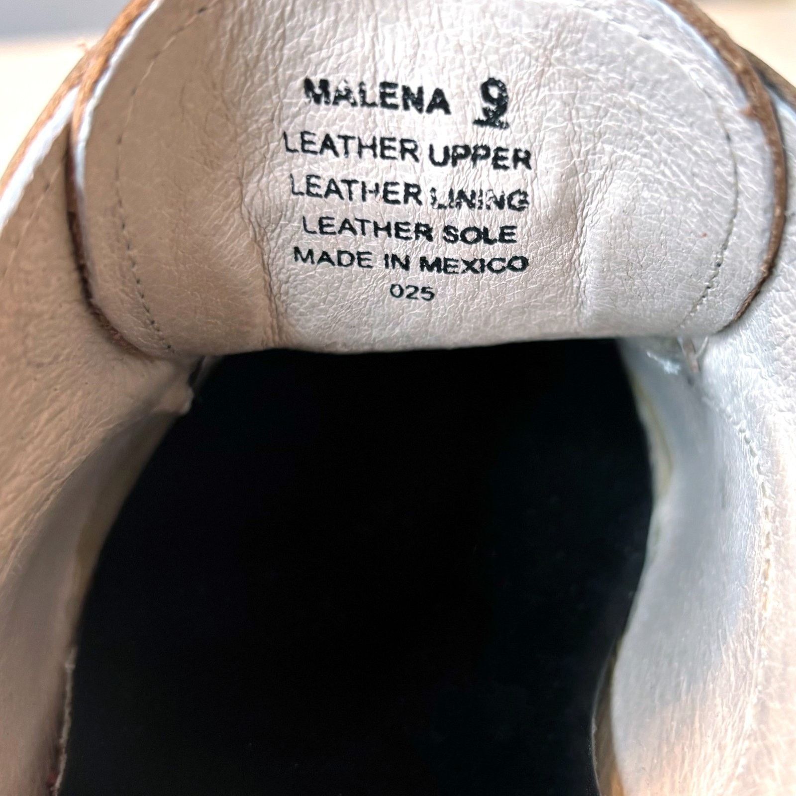 FREEBIRD Freebird Malena Women's Sz 9 Black Leather Oxford Cap Toe Size US 9 / IT 39 - 9 Thumbnail