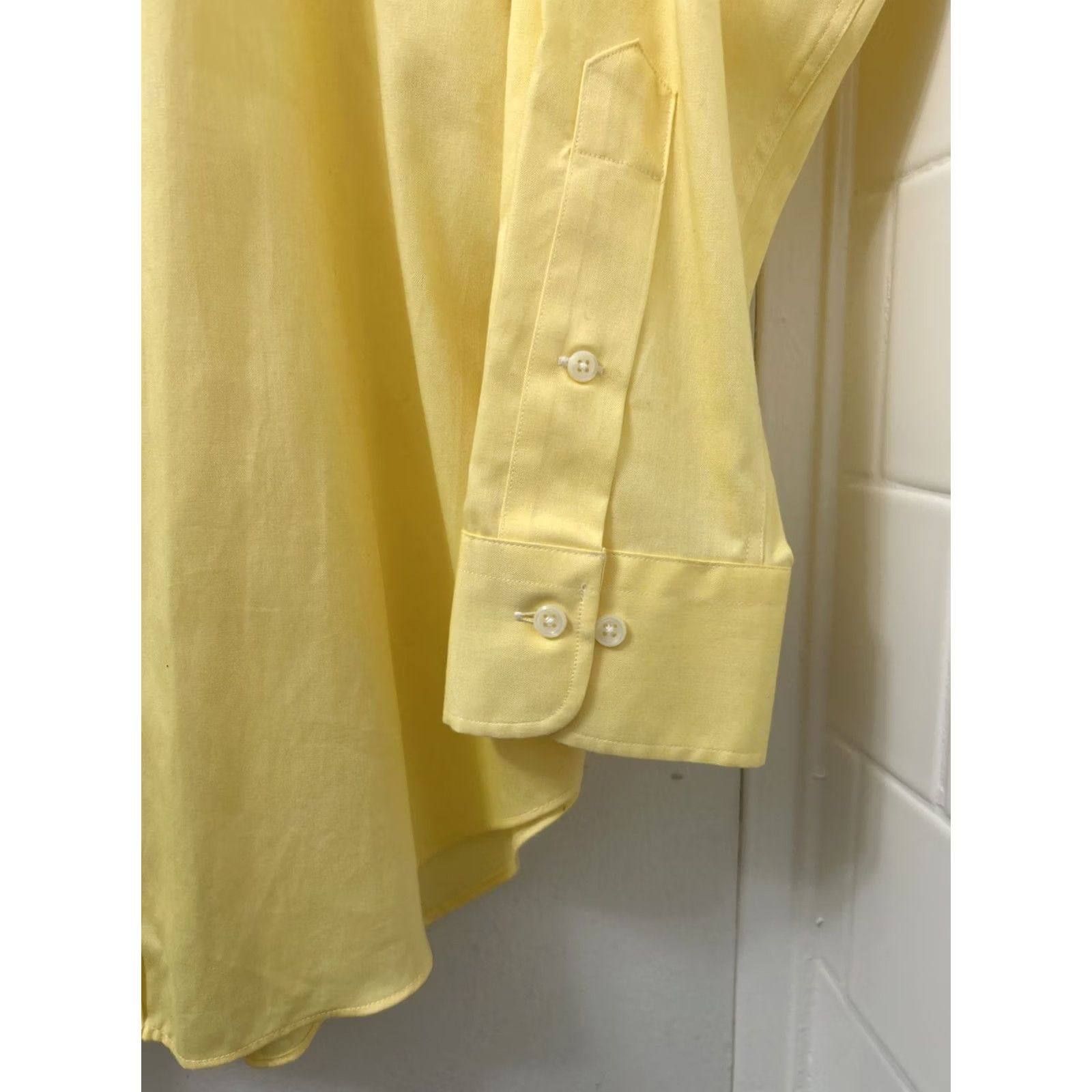 Ralph Lauren Lauren Ralph Lauren Shirt Mens 16.5 32/33 Yellow Button Down Non-Iron Classic Fit Dress Shirt Size US XL / EU 56 / 4 - 7 Thumbnail