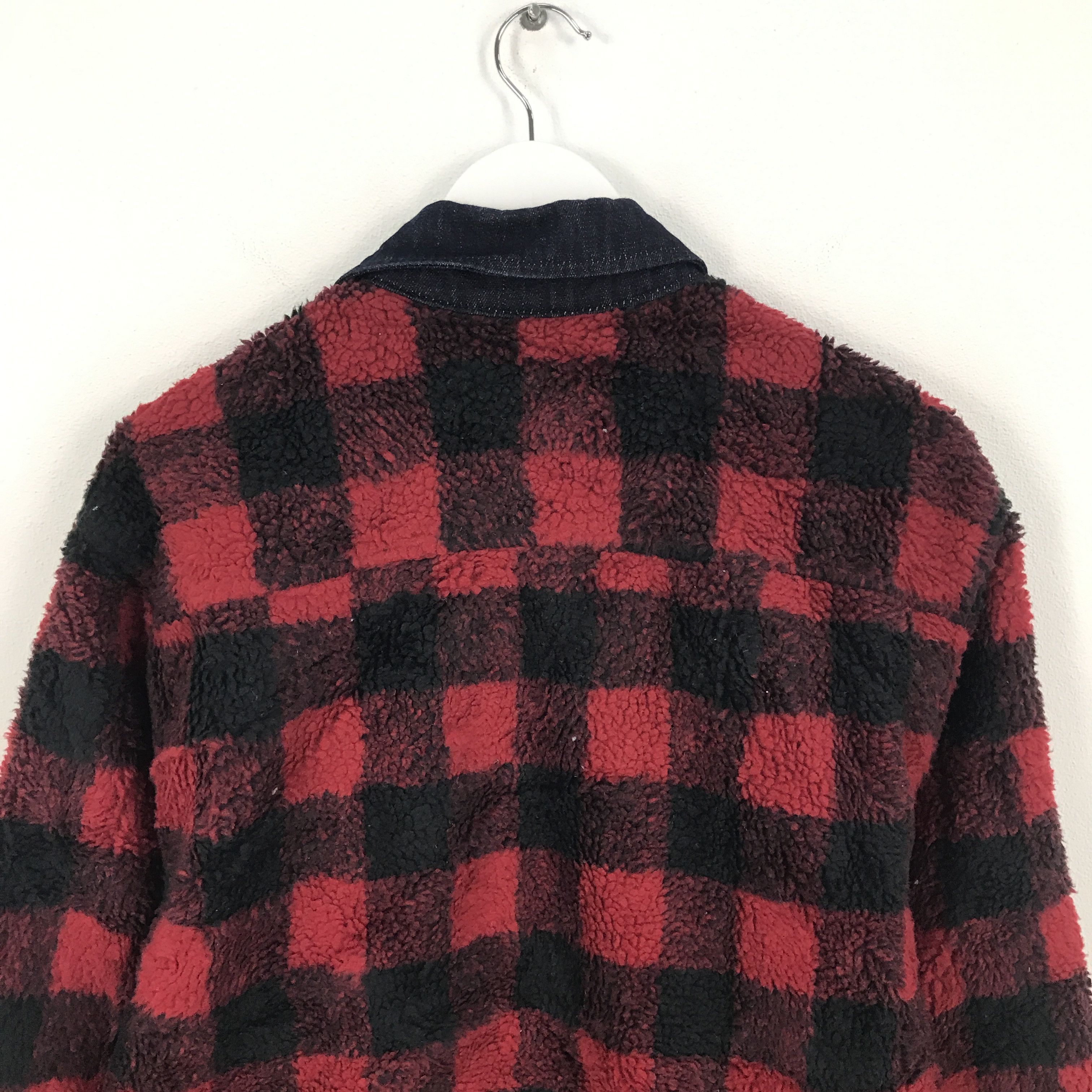 Japanese Brand × Levi's Rare Levis fleece snap button red flannel design jacket Size US S / EU 44-46 / 1 - 5 Thumbnail