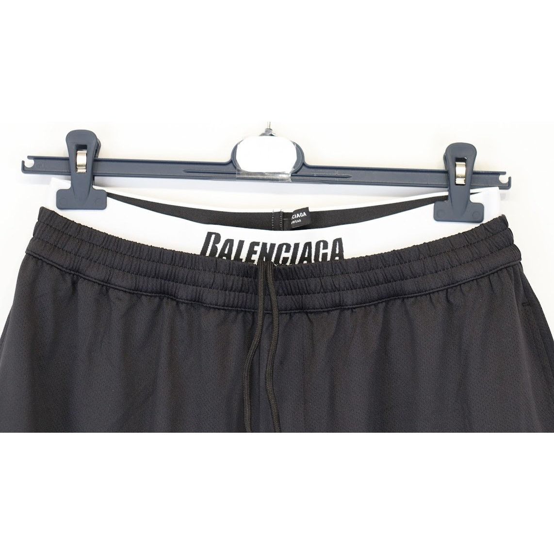 Balenciaga o1rshd1 Q:3 / Swimwear Shorts in Black Size US 34 / EU 50 - 6 Thumbnail
