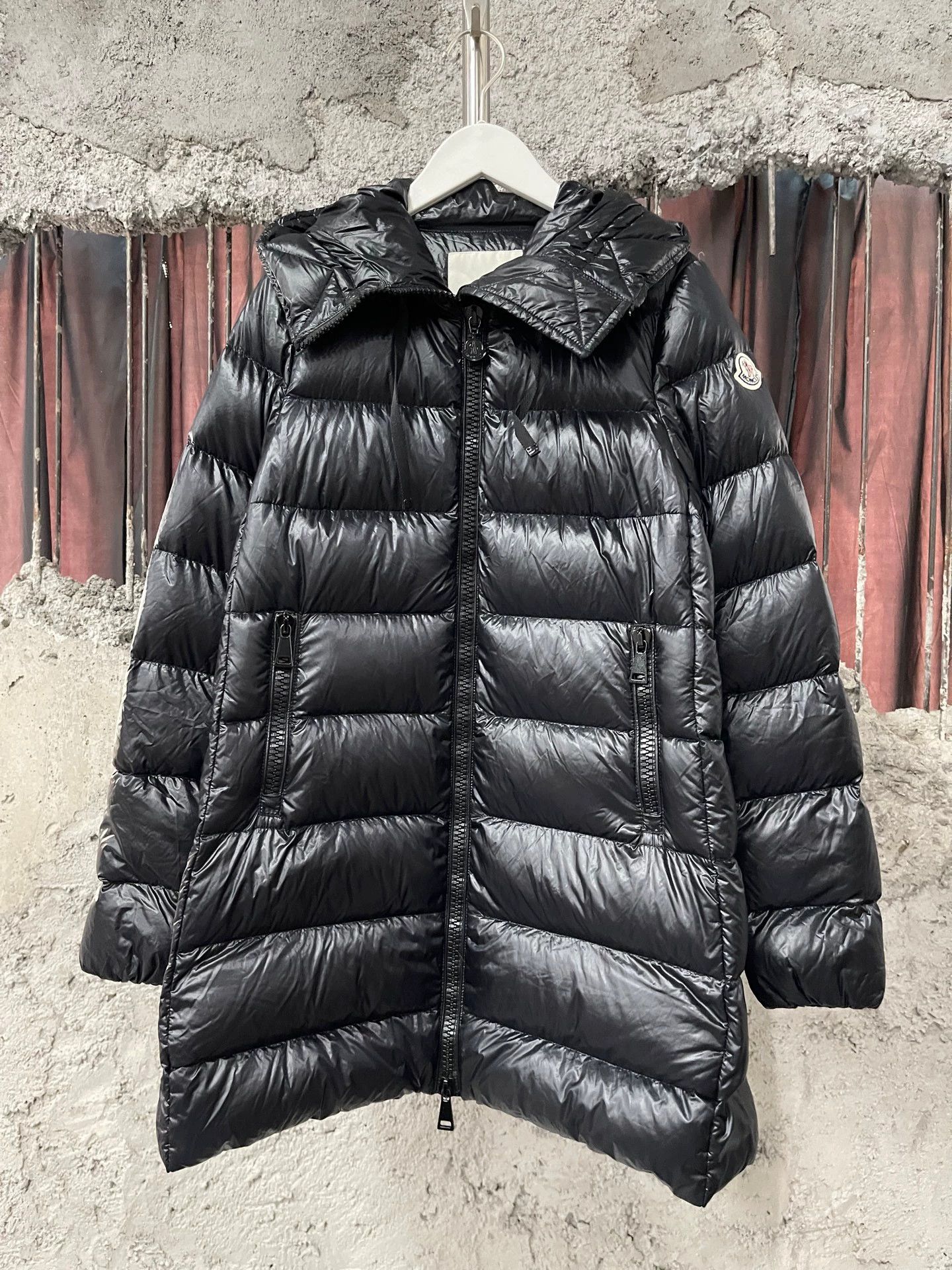 Moncler Moncler suyen long puffer coat women's 0 new Size XS / US 0-2 / IT 36-38 - 1 Thumbnail