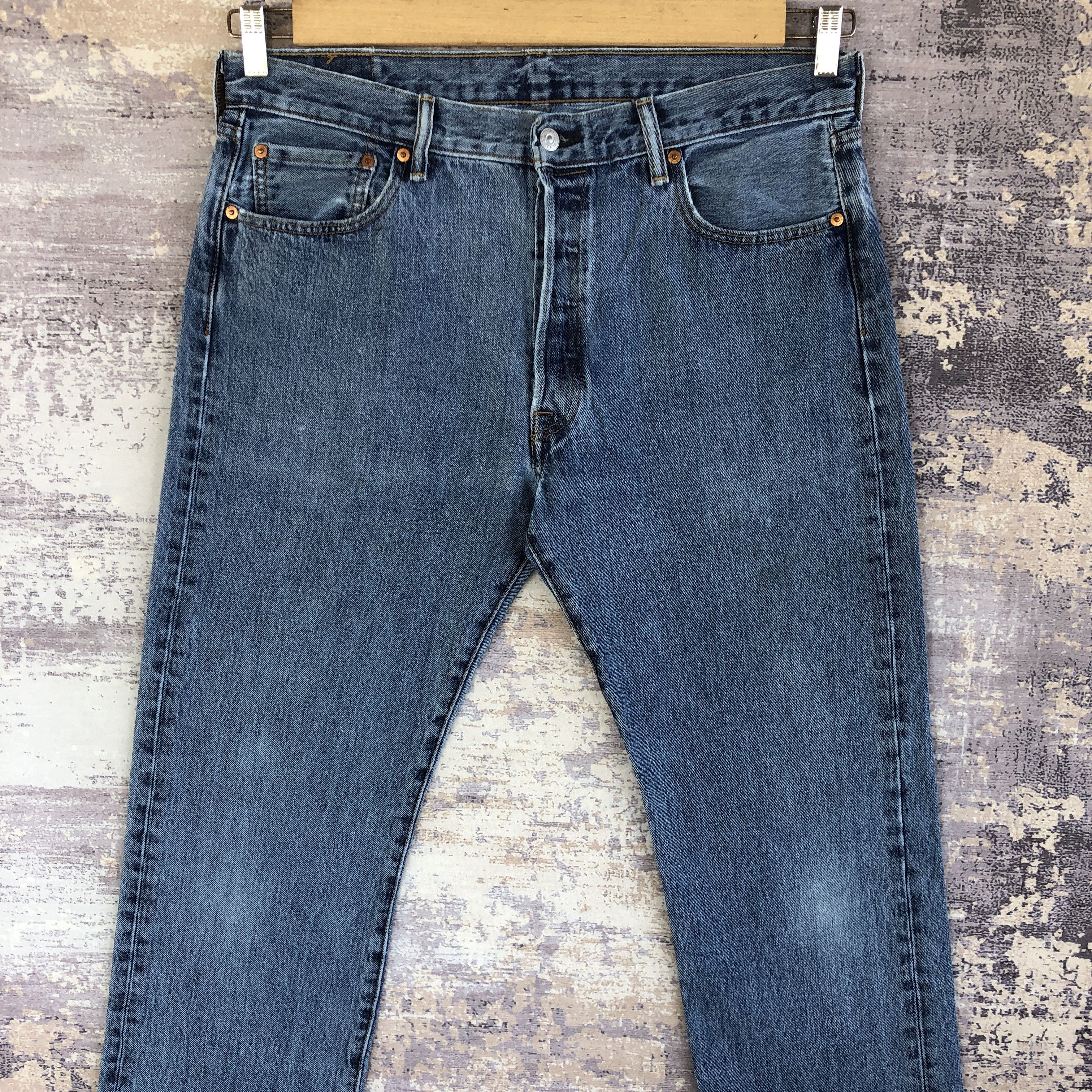 Levi's Vintage Levis 501 Jeans Blue Wash Levi's Distressed Denim Size US 34 / EU 50 - 3 Thumbnail