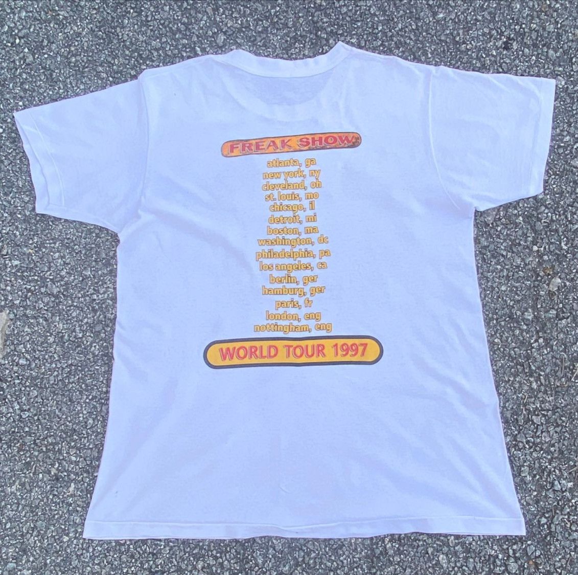 Band Tees Vintage 1997 Sliverchair Freaks Show Grunge Band Tshirt Size US L / EU 52-54 / 3 - 2 Thumbnail