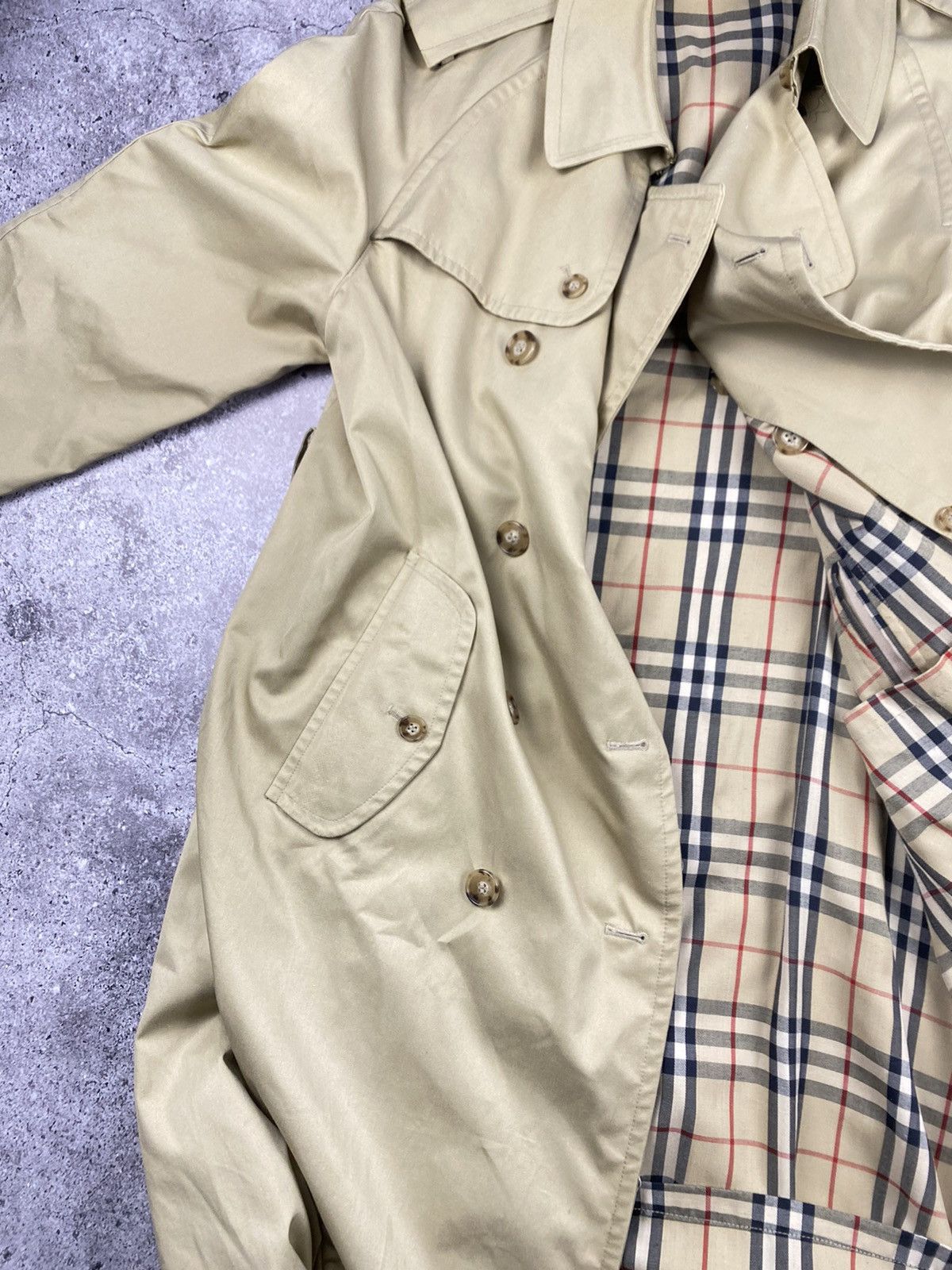 Burberry Vintage Burberry STYLE trench coat beige full novacheck Size US XL / EU 56 / 4 - 14 Thumbnail