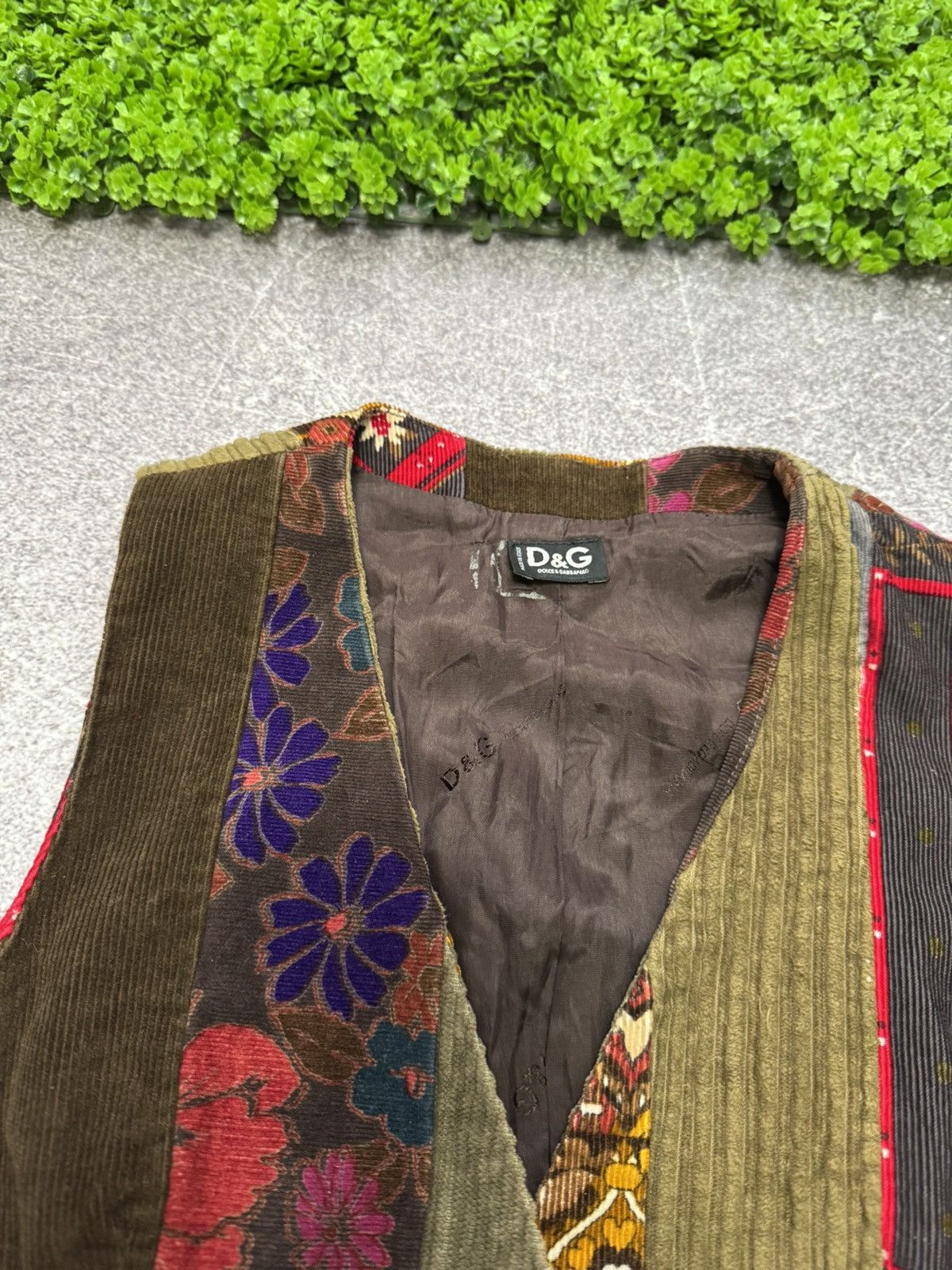 Dolce & Gabbana Vintage 1990s Dolce & Gabbana Velvet Patchwork Vest Boro Size S / US 4 / IT 40 - 8 Thumbnail