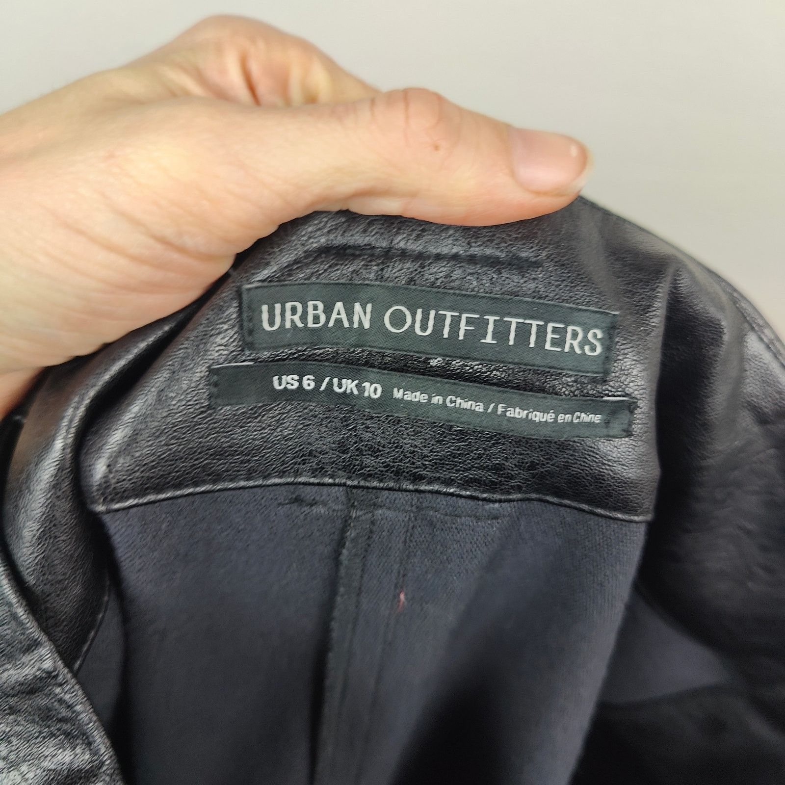 Urban Outfitters Urban Outfitters Faux Leather Pants Womens 6 Black Size 28" / US 6 / IT 42 - 7 Thumbnail