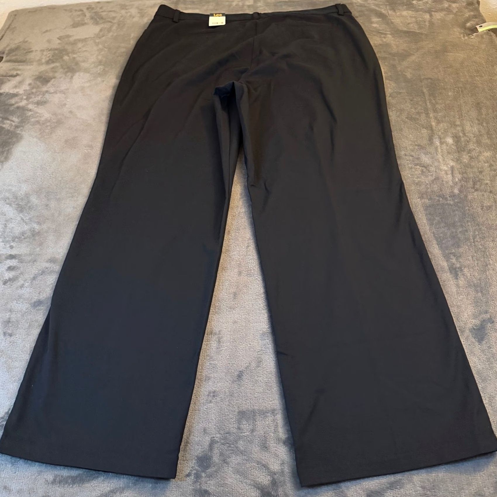 Lee Lee Trouser Mid Rise Black Pants Flex Motion Womens Plus size 18W Petite NWT Size 40" / US 18 - 4 Thumbnail