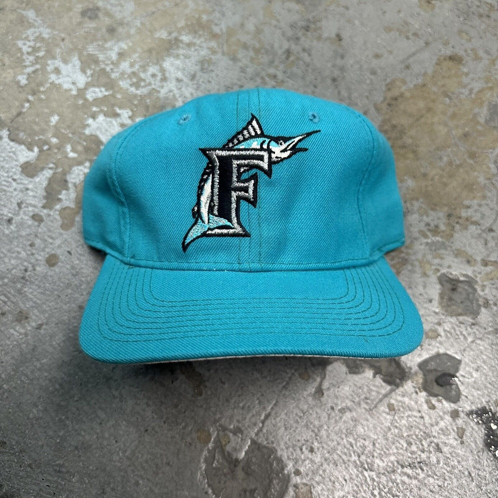 MLB × Sports Specialties × Vintage Vintage Sports Specialties Florida Marlins Fitted Hat 7 3/8 Size ONE SIZE - 1 Thumbnail