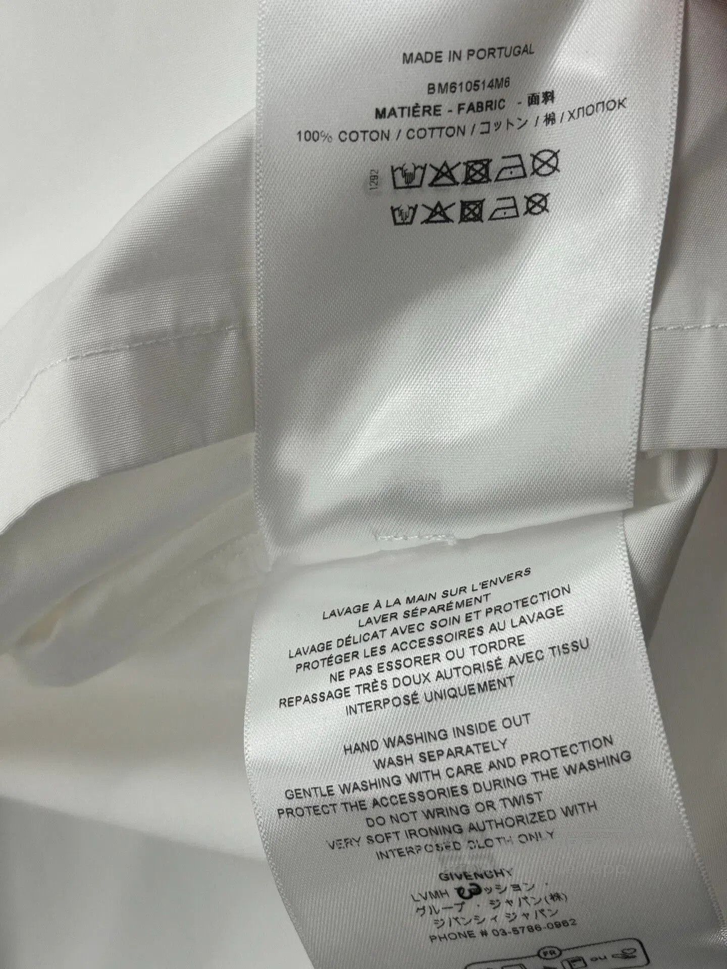 Givenchy Givenchy Short Sleeve Embroidered Shirt. Size US M / EU 48-50 / 2 - 5 Thumbnail