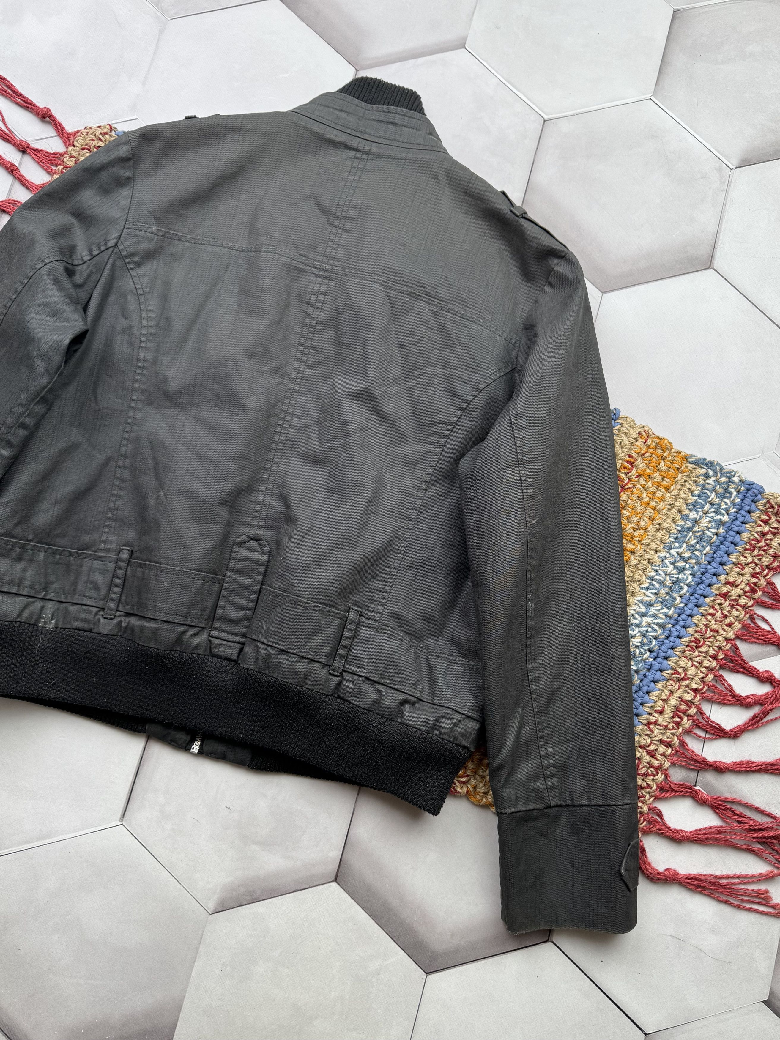 Japanese Brand Vintage Cropped Jacket (E4) Size US S / EU 44-46 / 1 - 8 Thumbnail