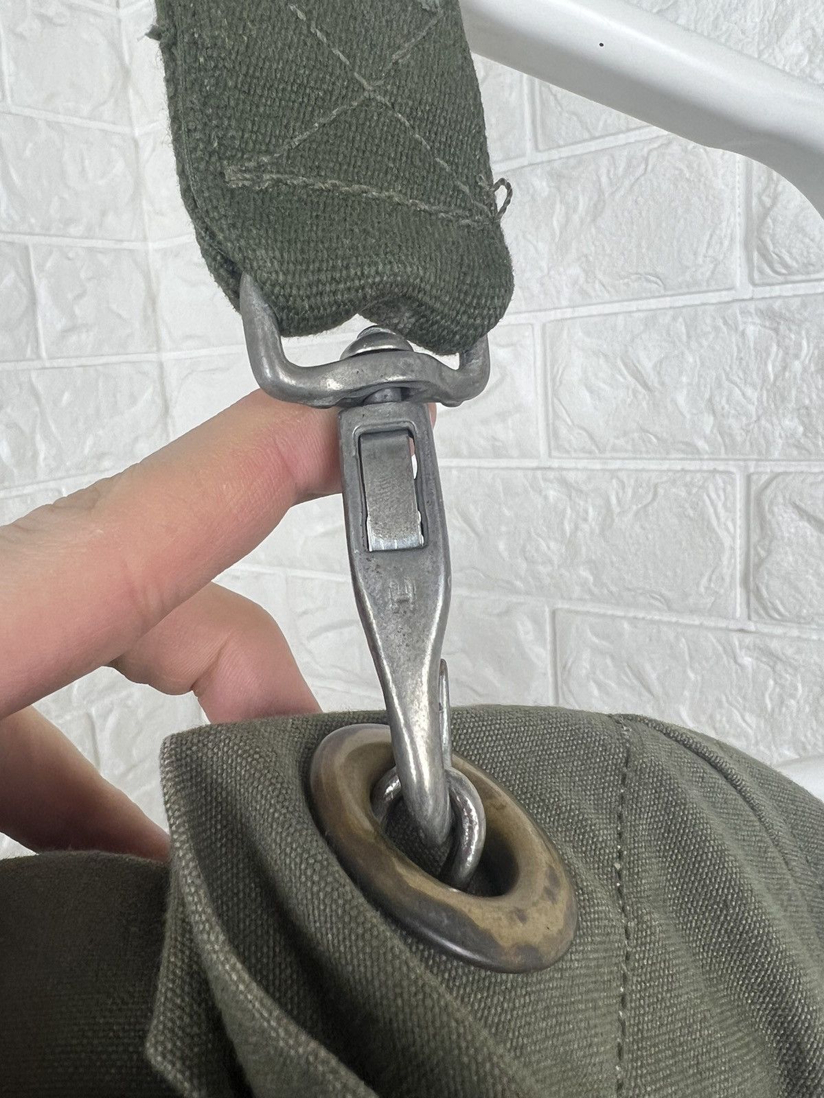 Vintage Vintage 1970s 70s US Military Canvas Bag Shoulder Strap Army Size ONE SIZE - 6 Thumbnail