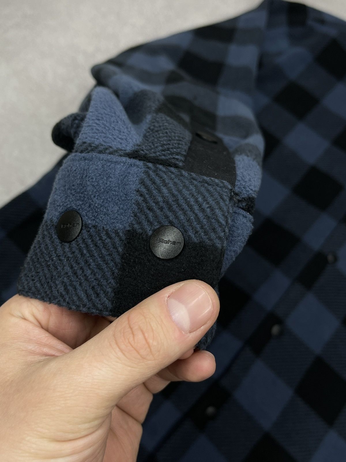 Other Rohan Field Reversible Insulated Jacket Black / Blue Flannel Size US M / EU 48-50 / 2 - 13 Thumbnail